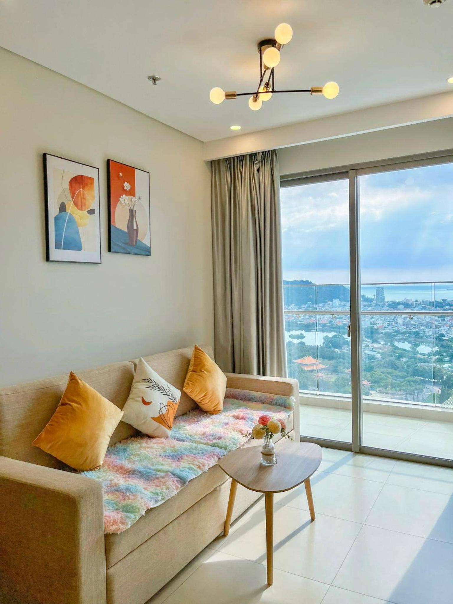 Two-Bedroom Apartment with View - Photo 66
