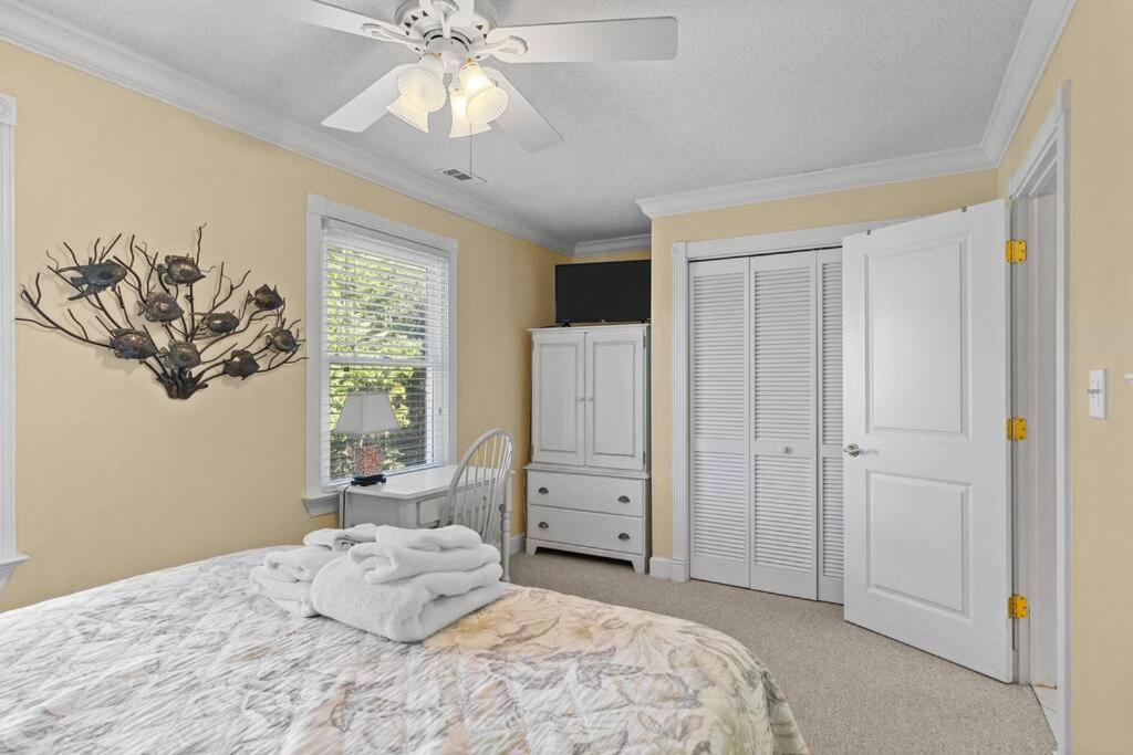 Three-Bedroom House photo 1