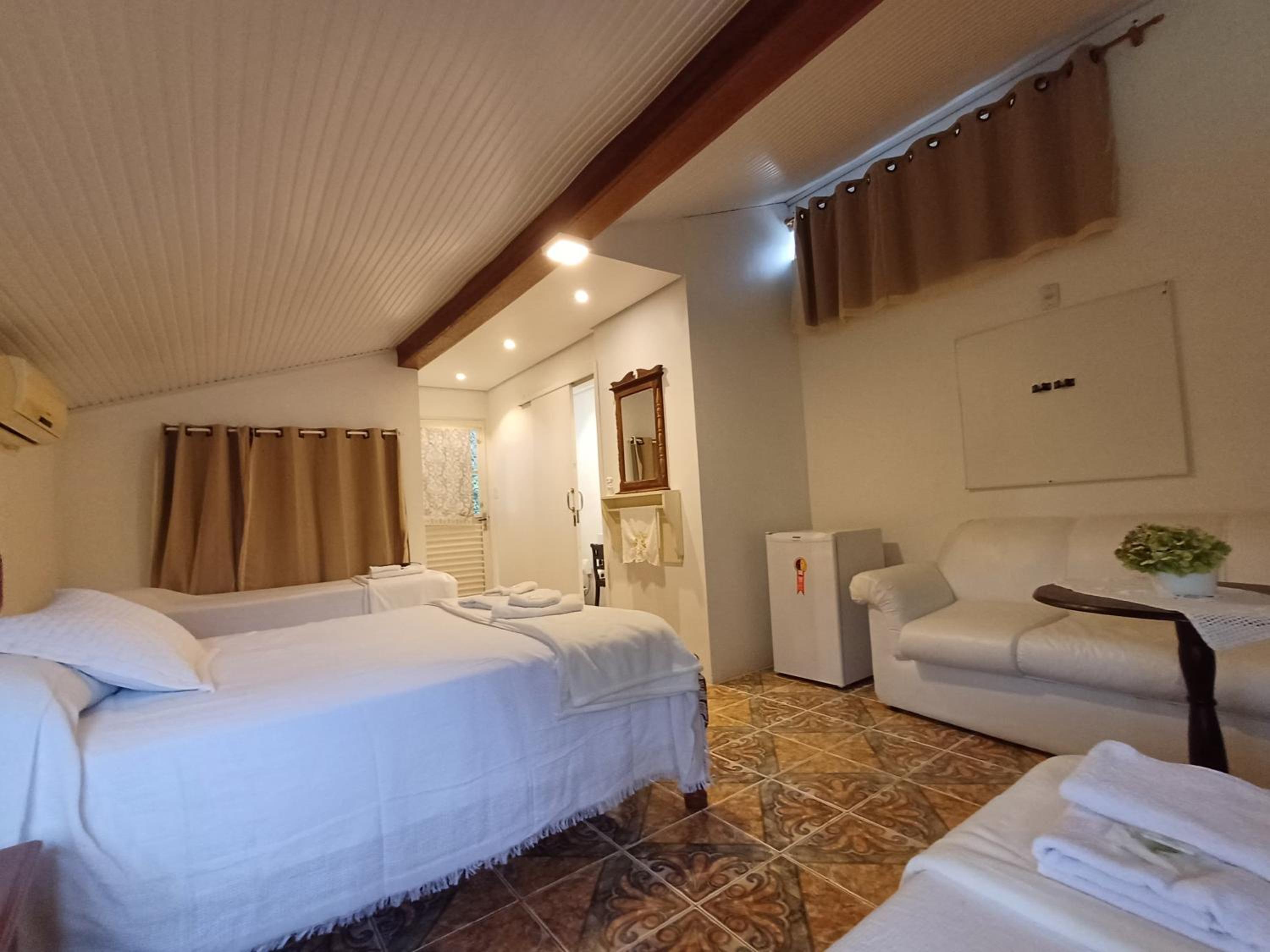 Quadruple Room with Garden View photo 3