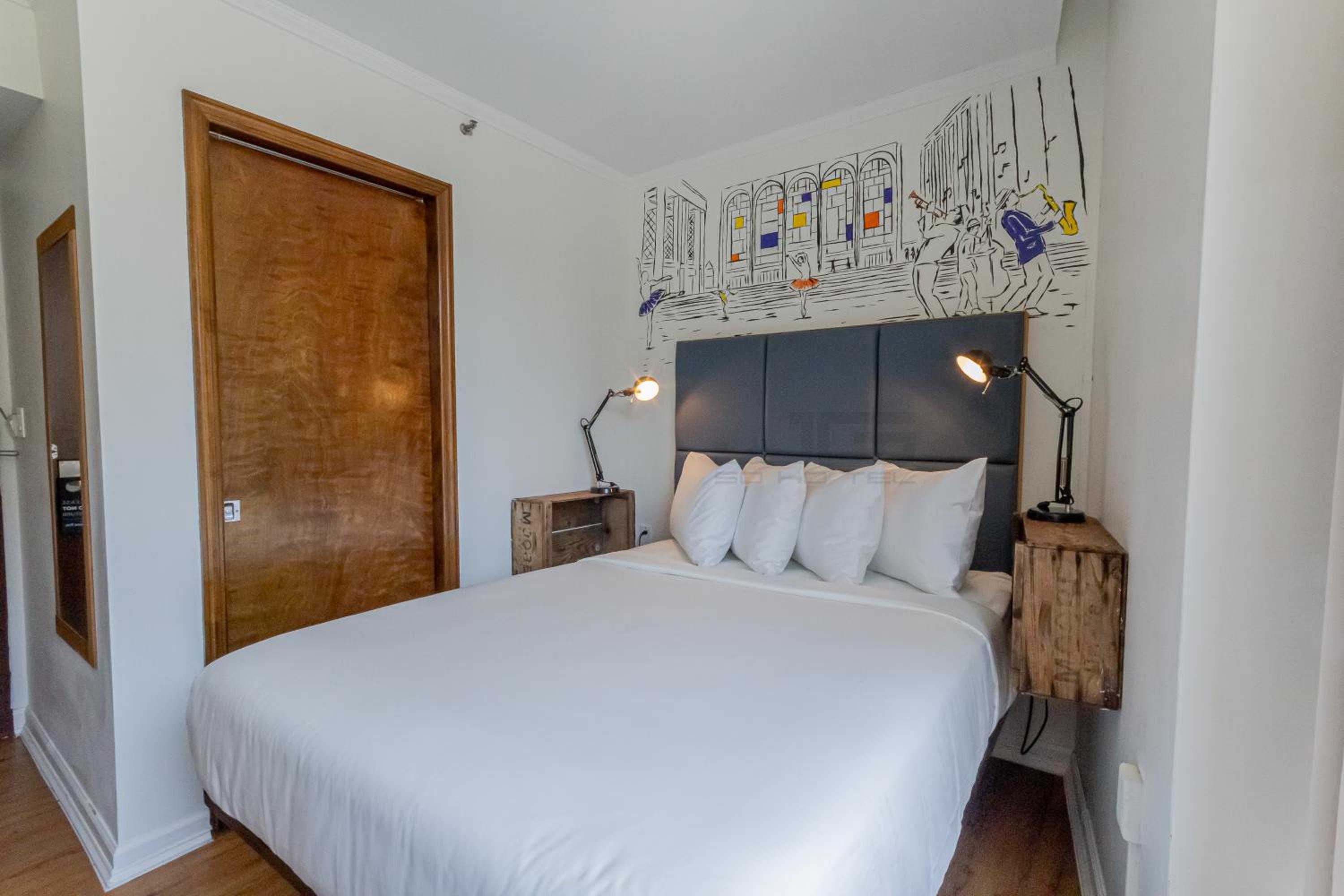 Queen Room
