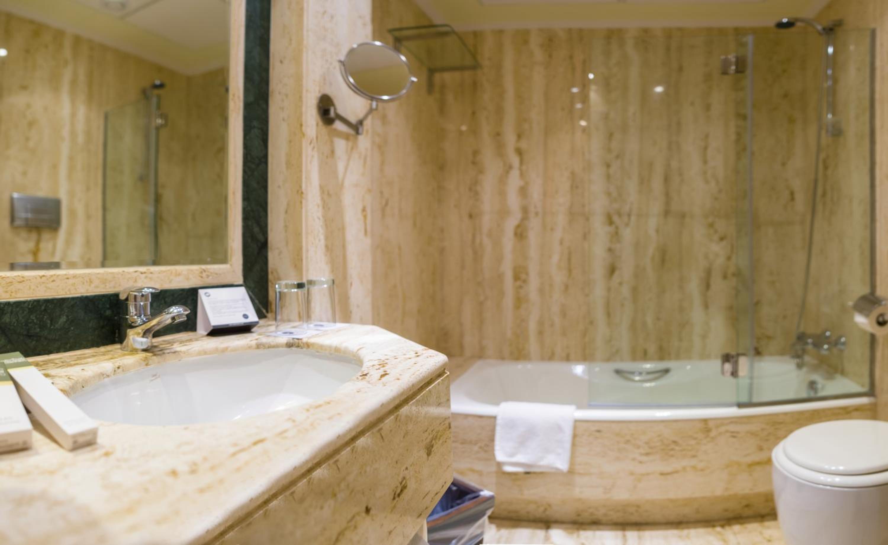 Superior Double Room - Photo 5