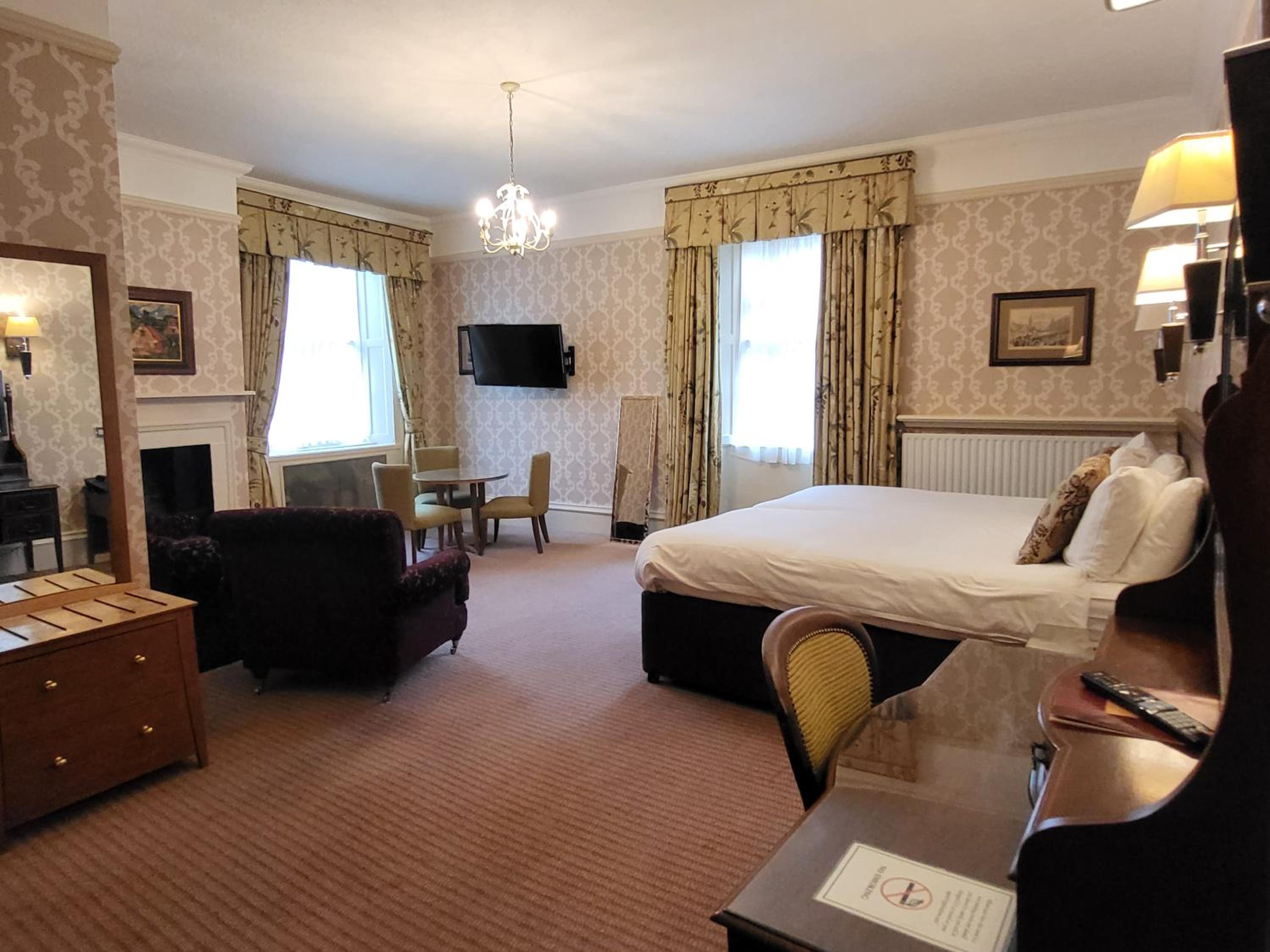 Superior Double Room - Non-Smoking - Photo 6