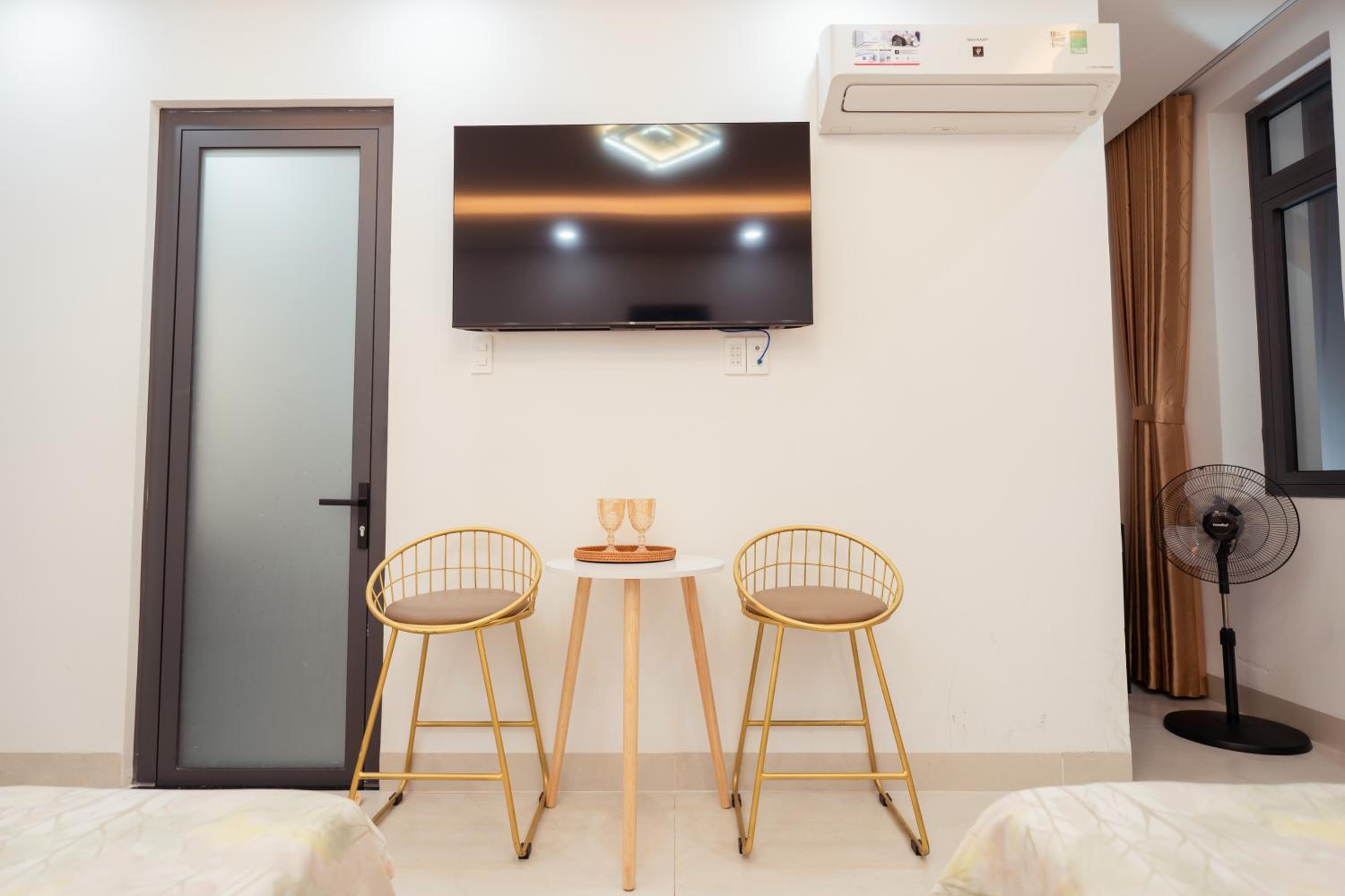 Deluxe Family Room - Photo 18