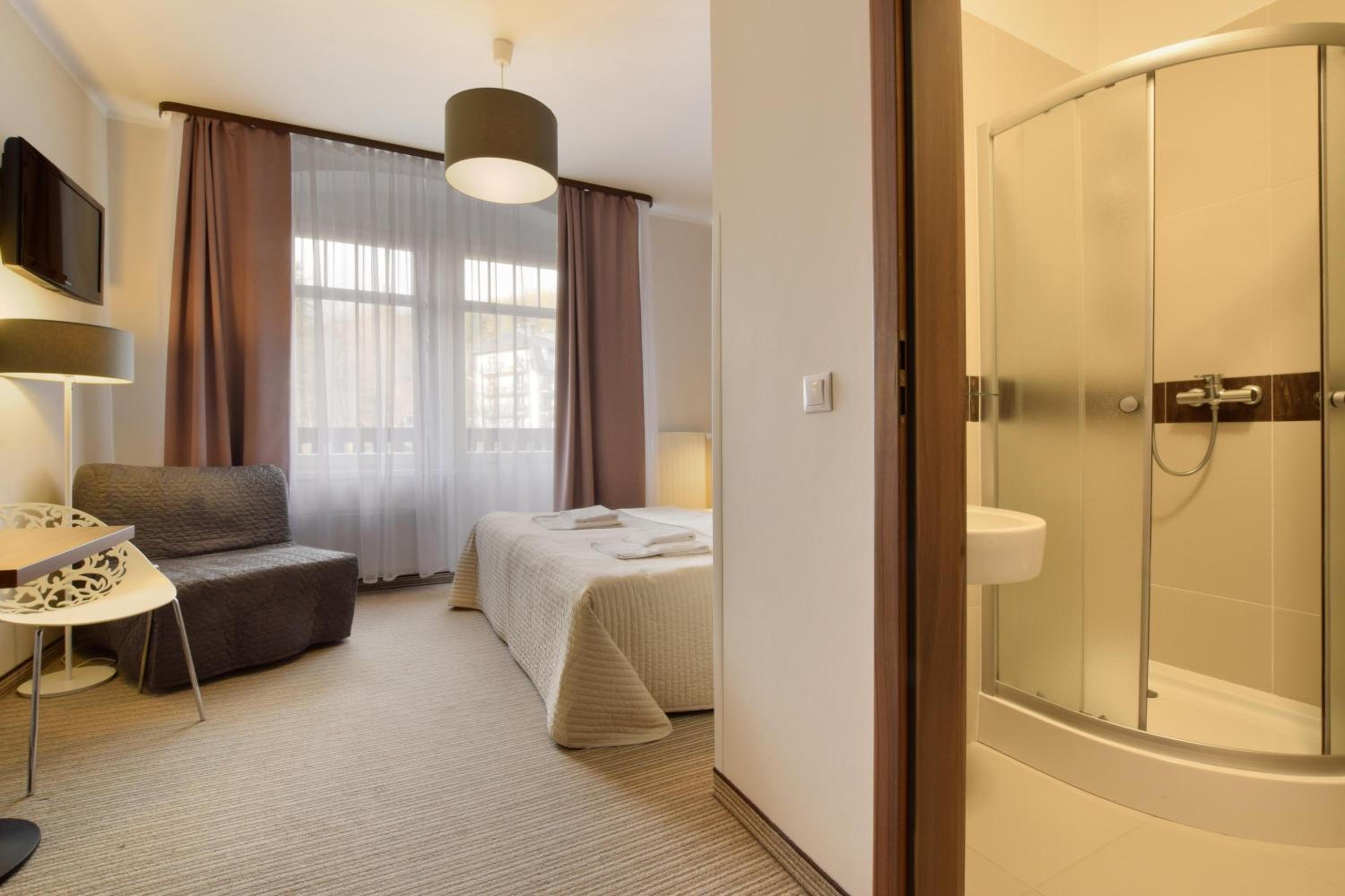 Deluxe Double Room - Photo 3