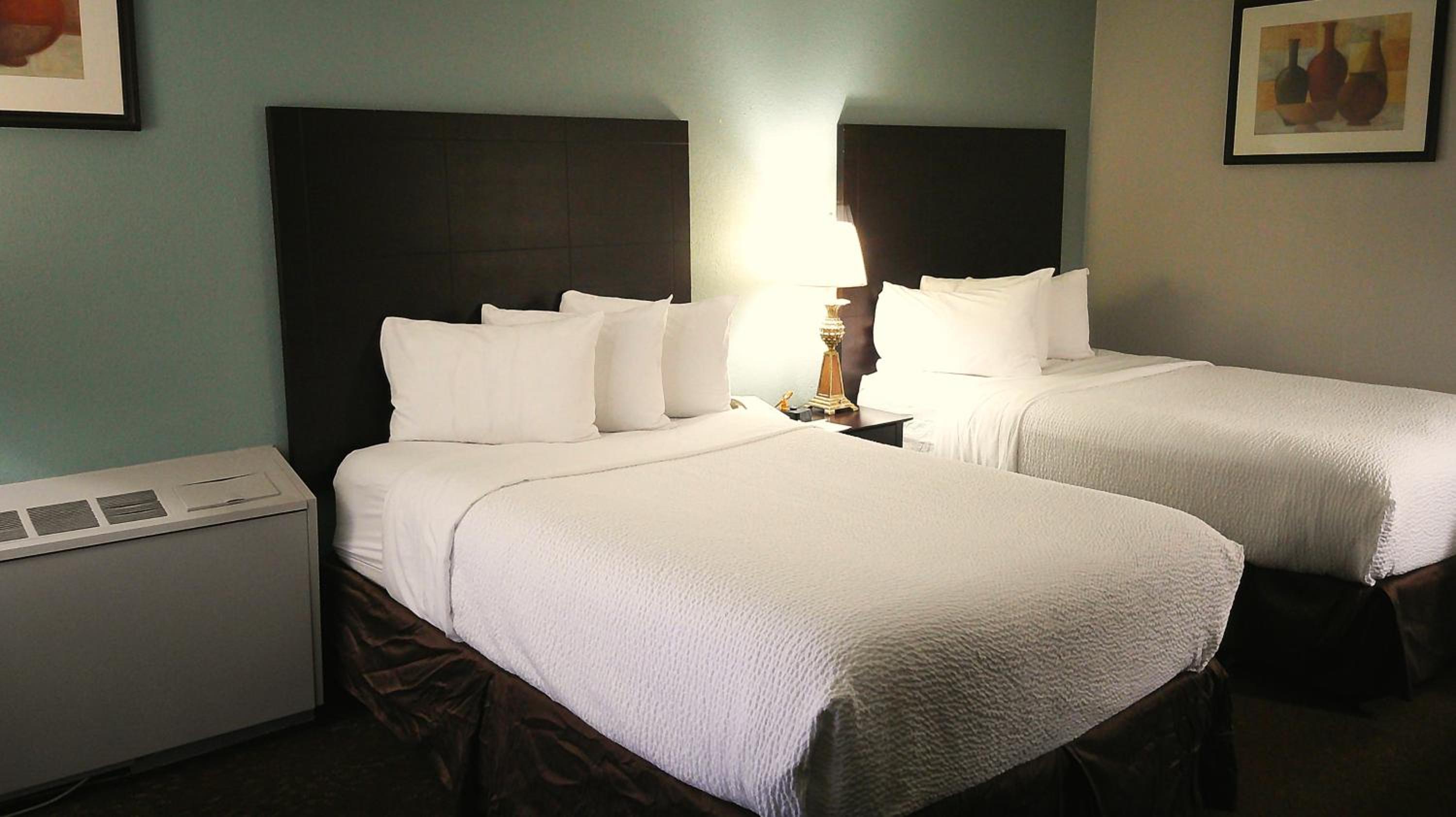 Standard Double Room - Photo 2