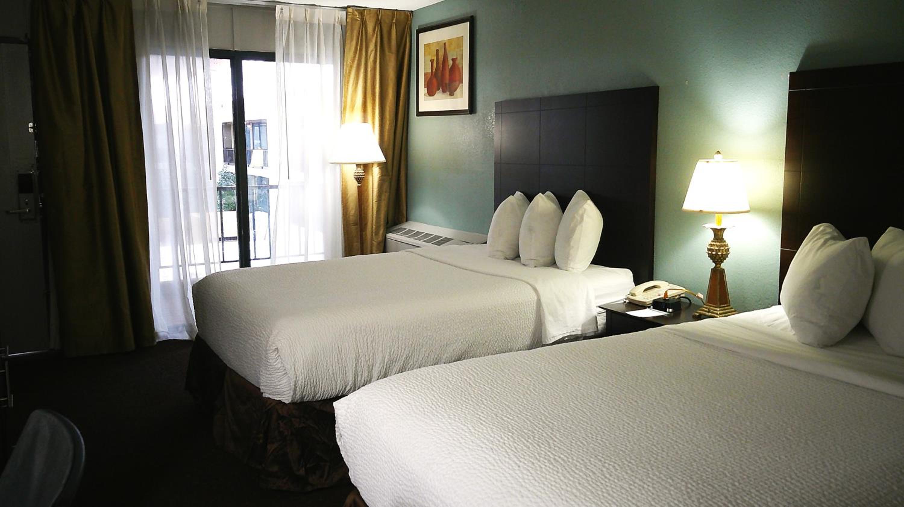 Standard Double Room - Photo 3