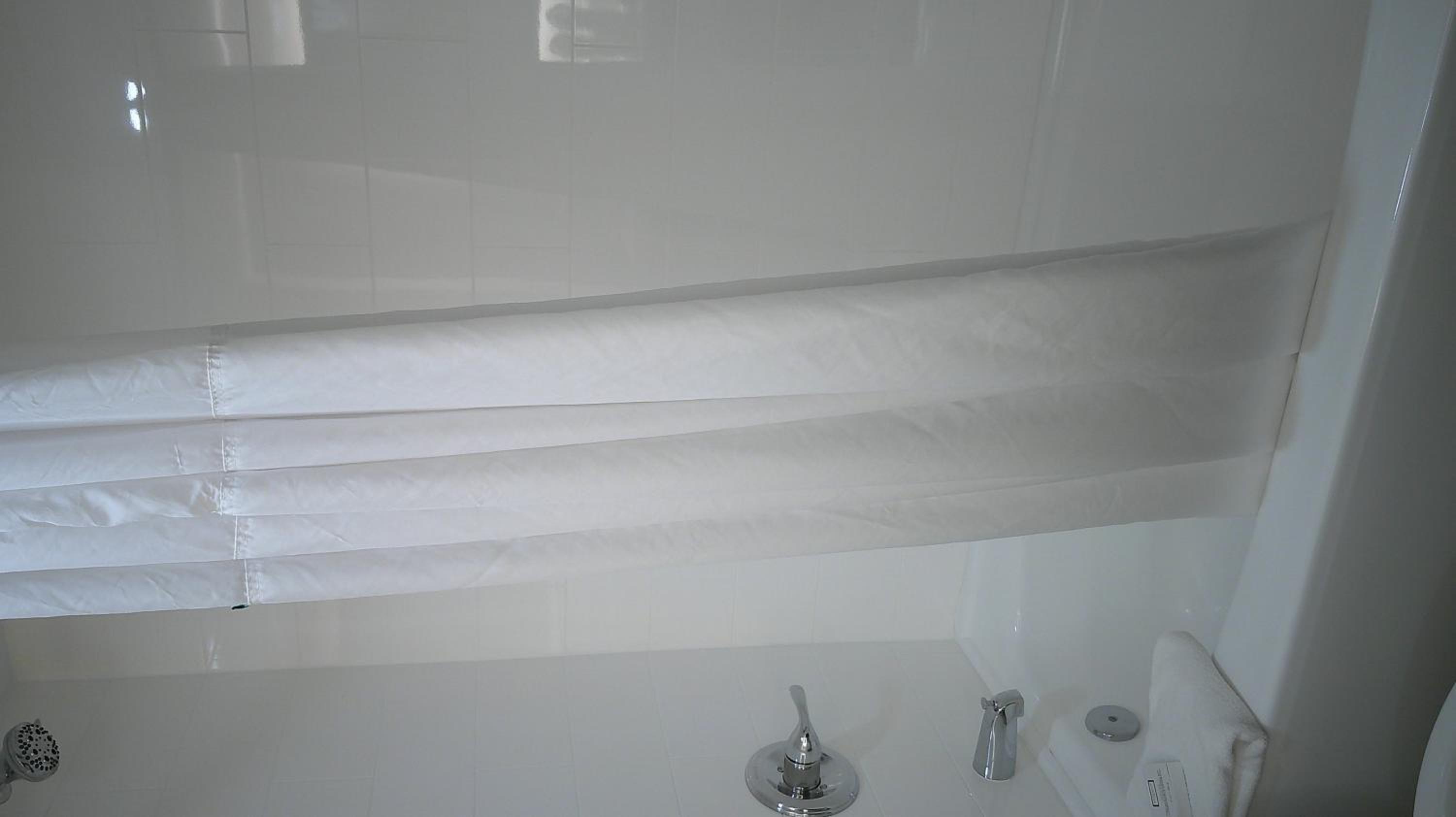 Standard King Room - Photo 2