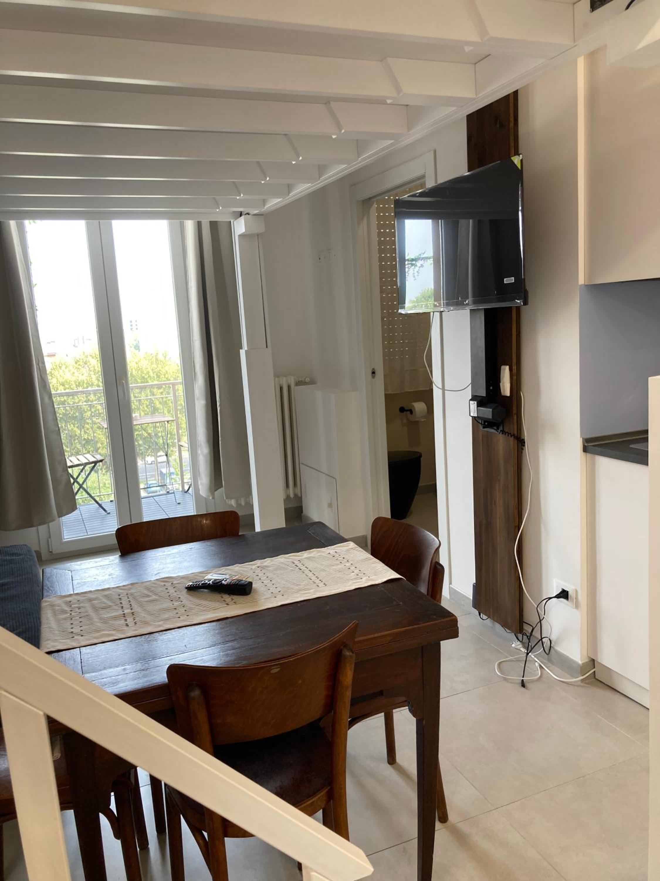 Studio with Terrace - Photo 3