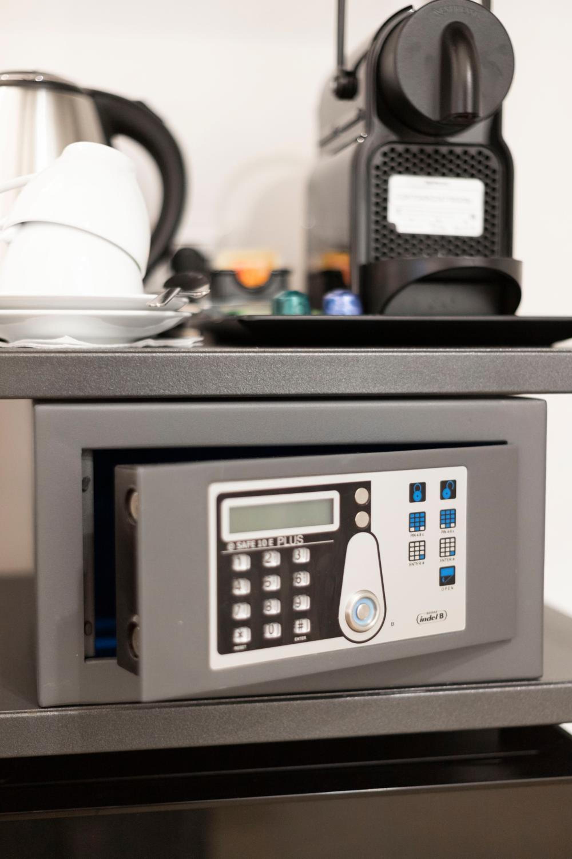 Economy Double Room photo 3
