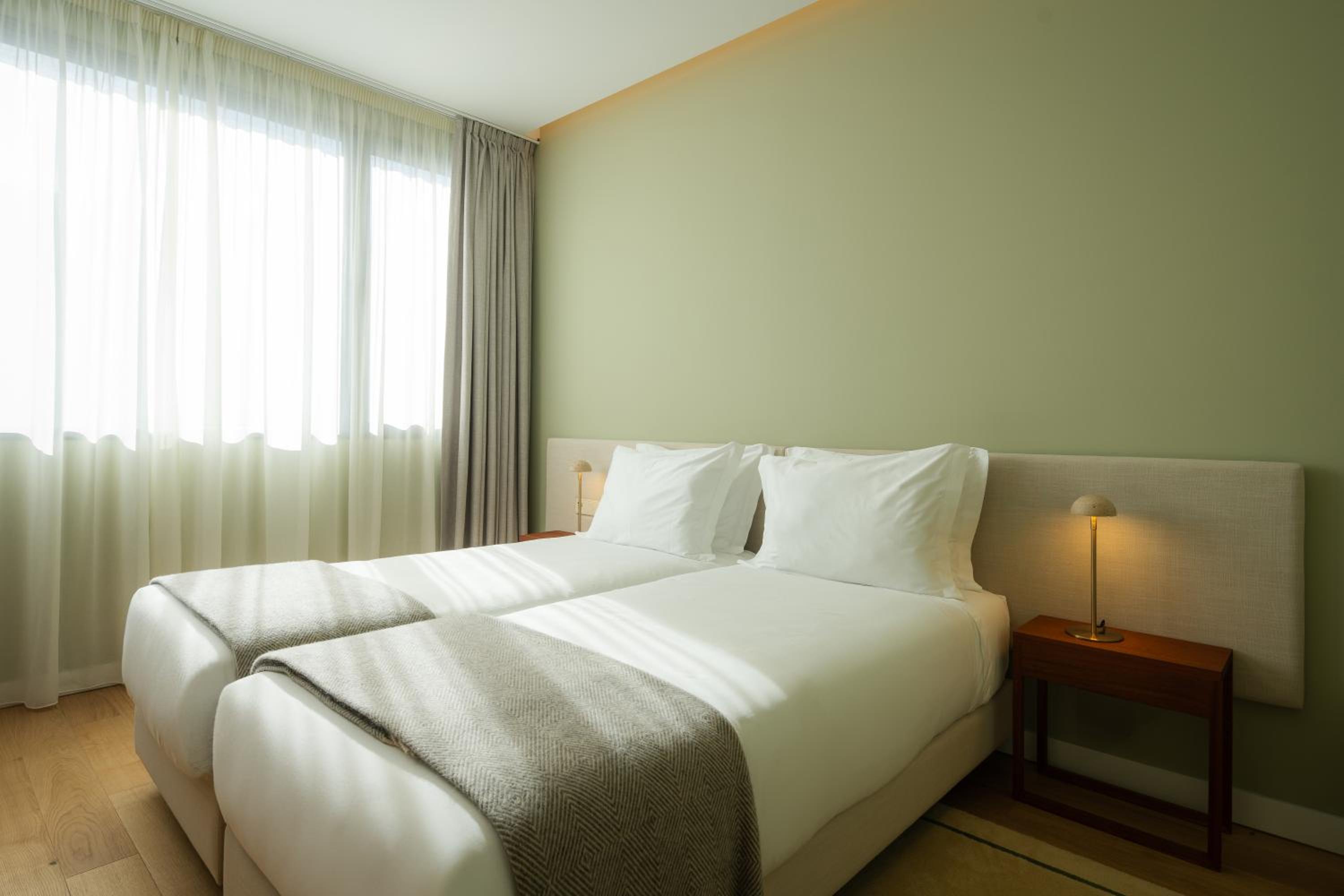 Standard Double or Twin Room - Photo 4