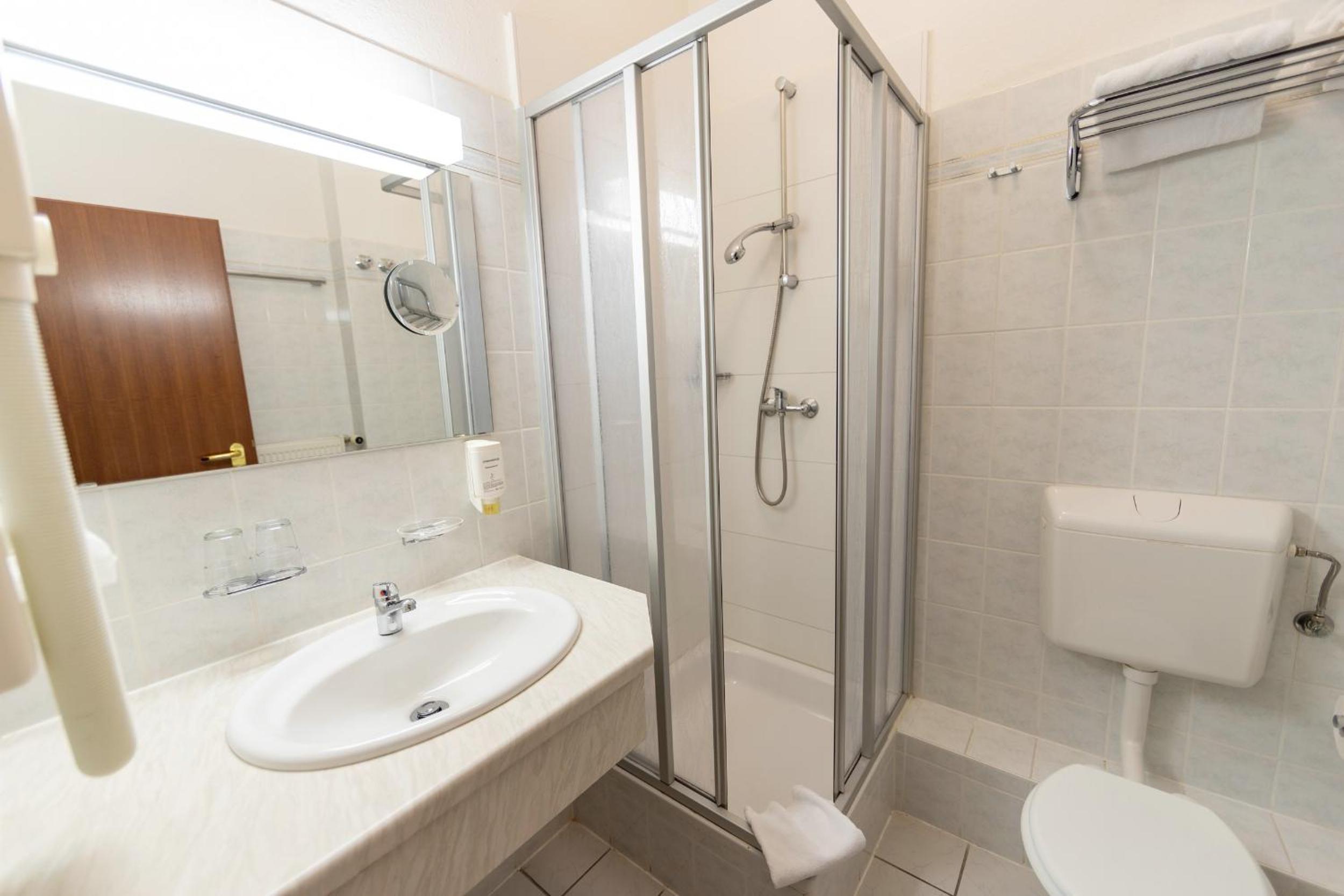 Classic Double Room - Photo 3