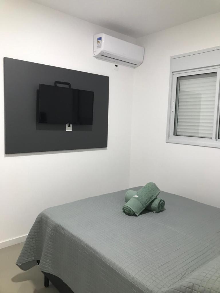 Single Room with Private Bathroom