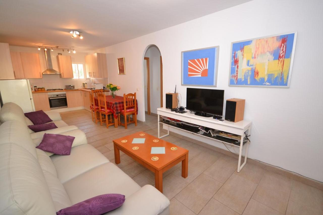 Apartamento con vista al jardín