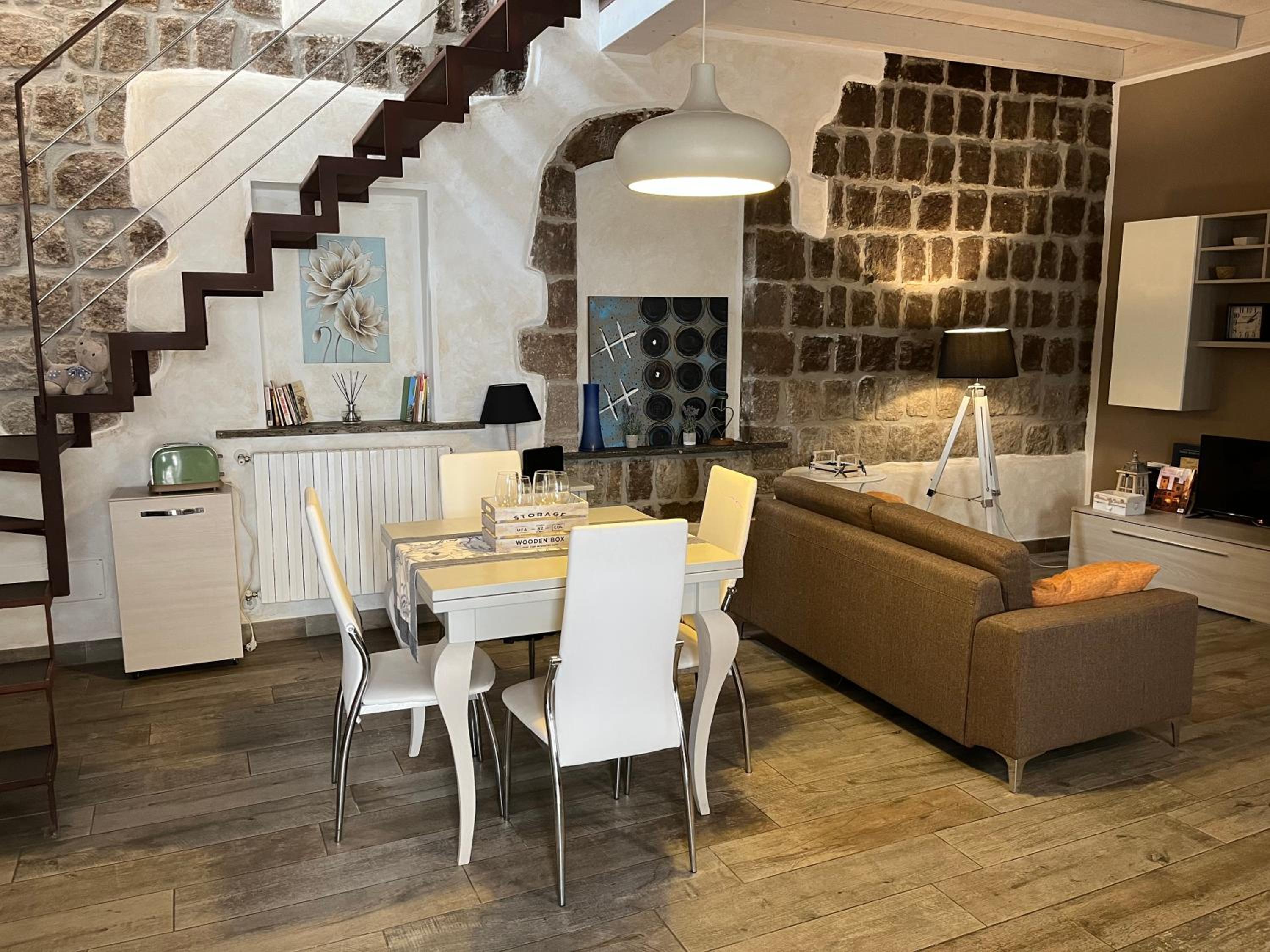 Two-Bedroom Apartment - Photo 13
