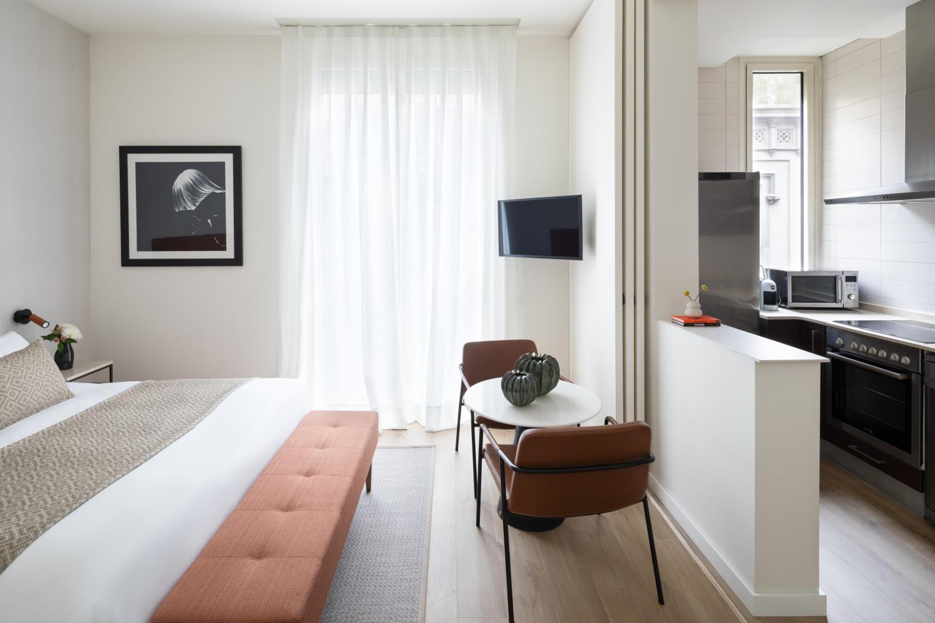 Studio Triple Apartment photo 3