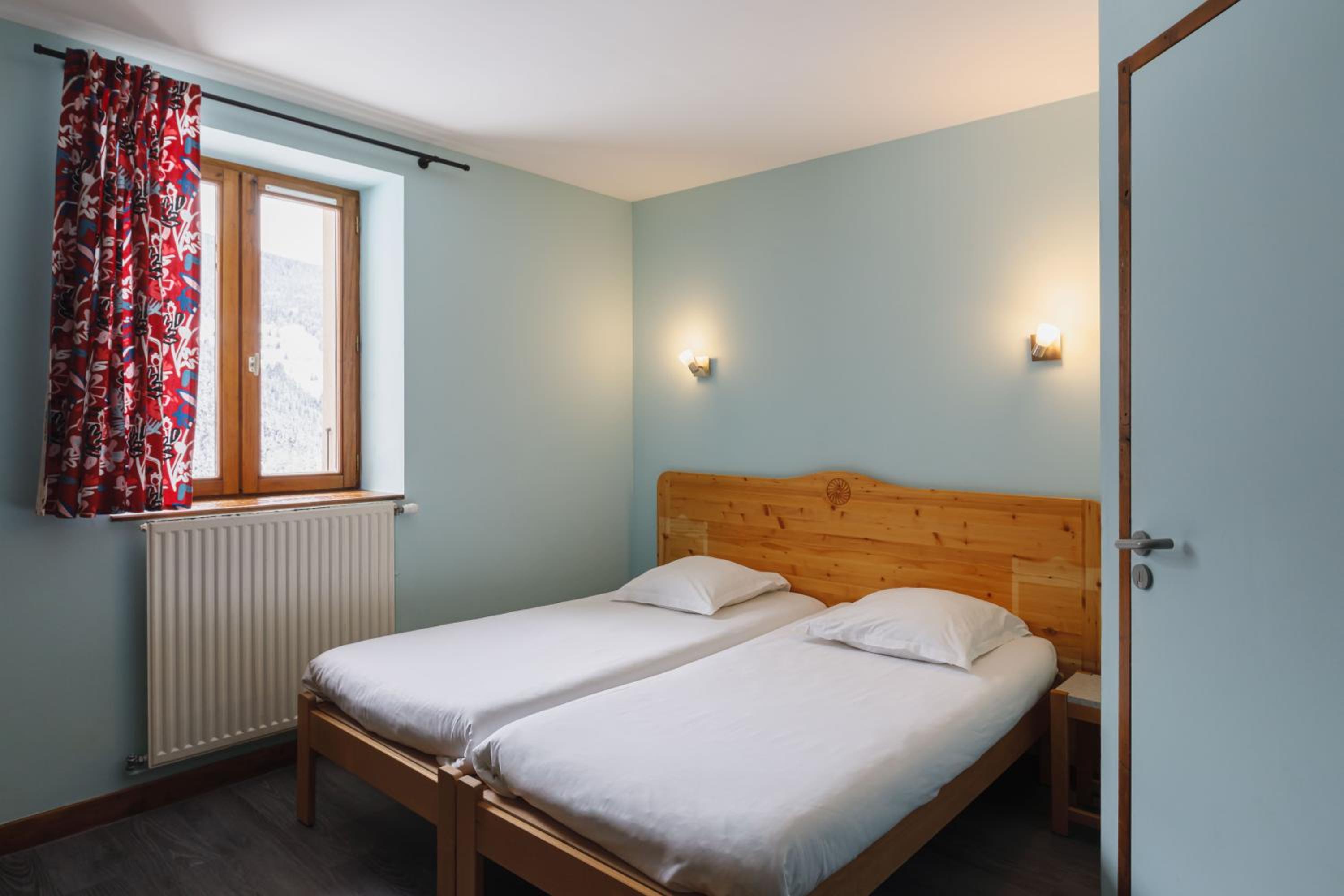 Triple Room with Mountain View photo 2