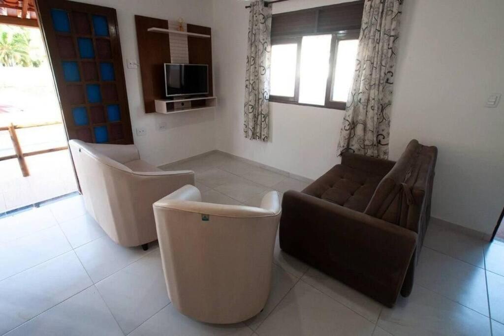 Two-Bedroom House photo 3