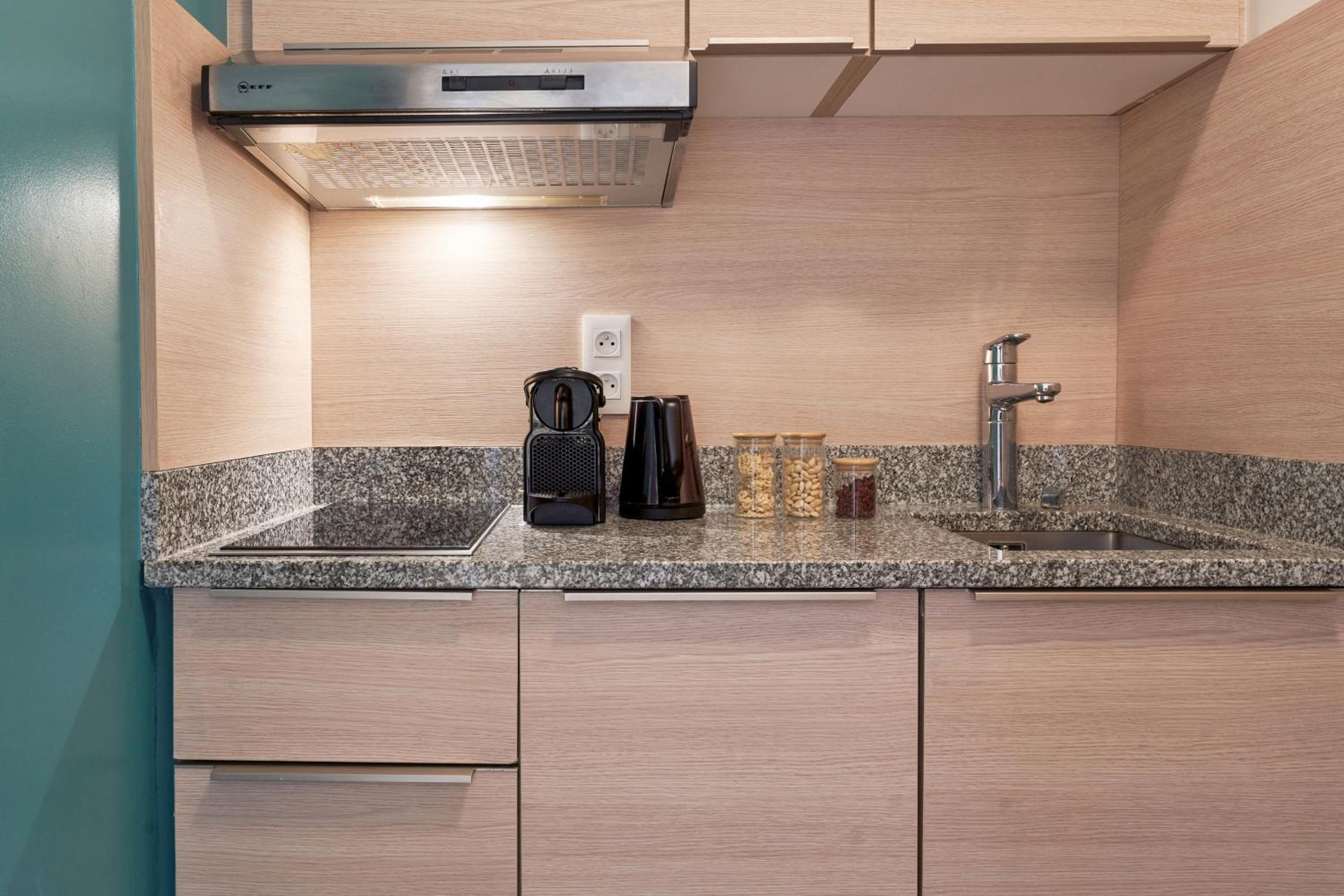  One-Bedroom Deluxe Apartment - 40m2 (4 adults) photo 2