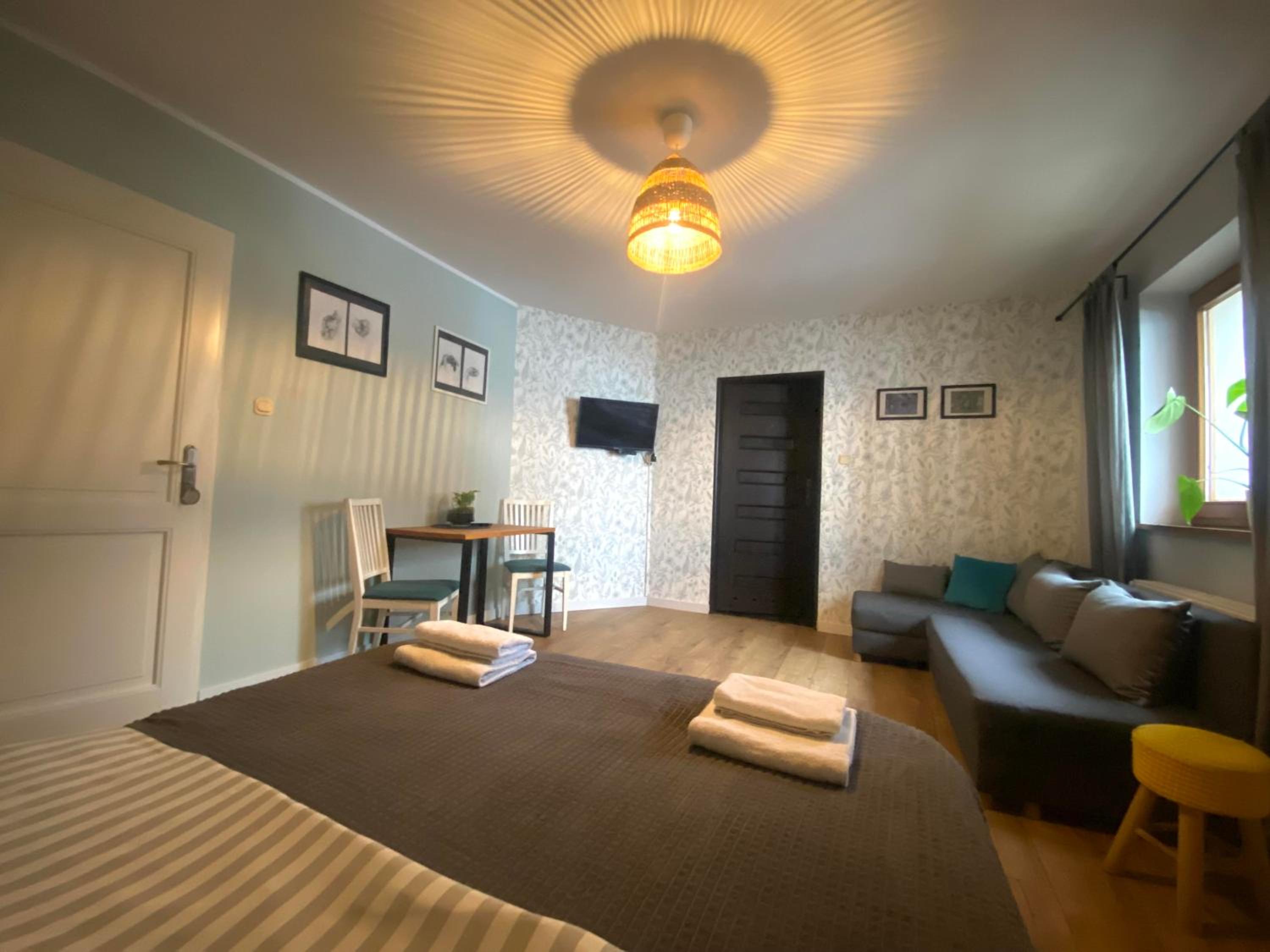 Family Room - Photo 1