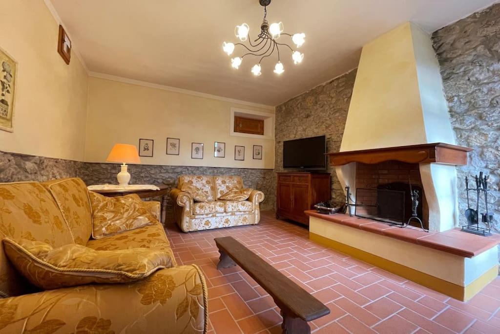 Four-Bedroom House photo 1