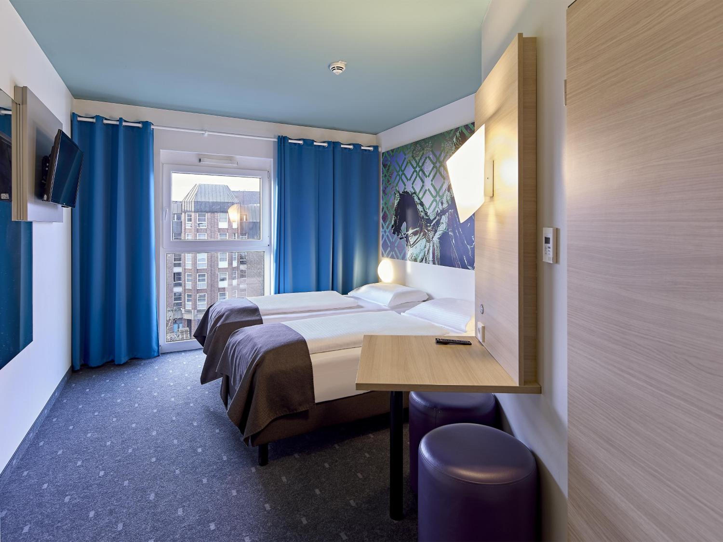 Twin Room - Photo 4