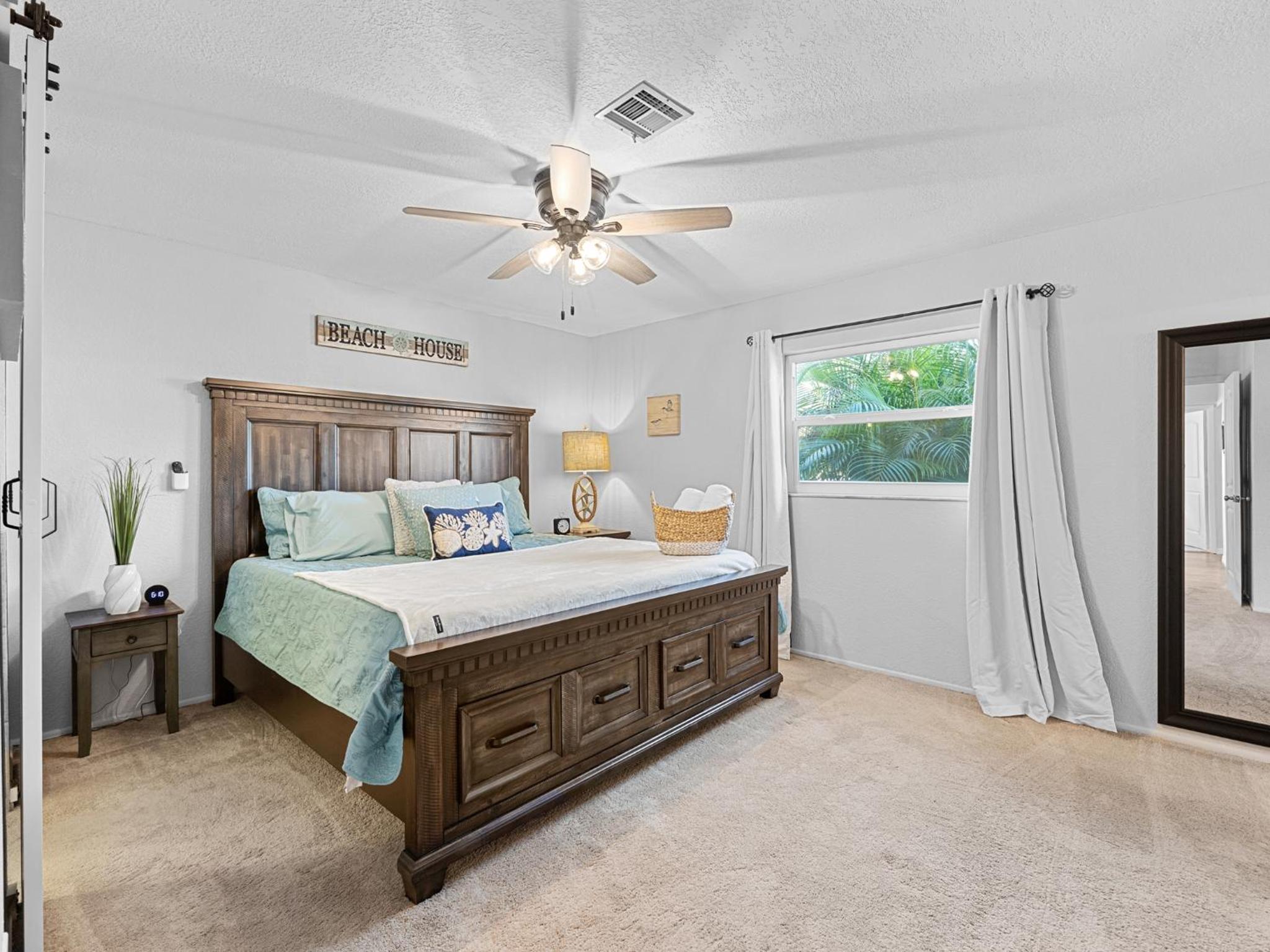Two-Bedroom House photo 3