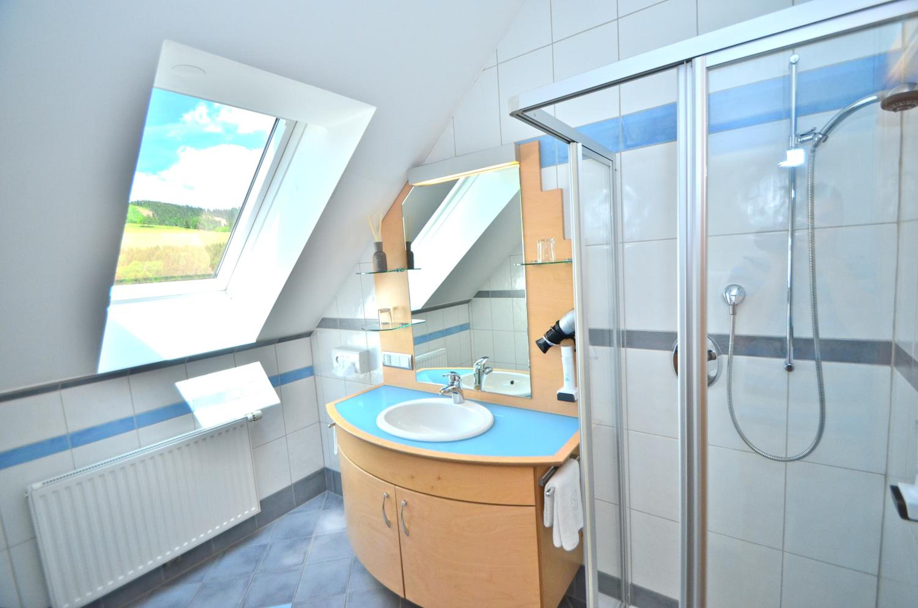 Double Room - Photo 2