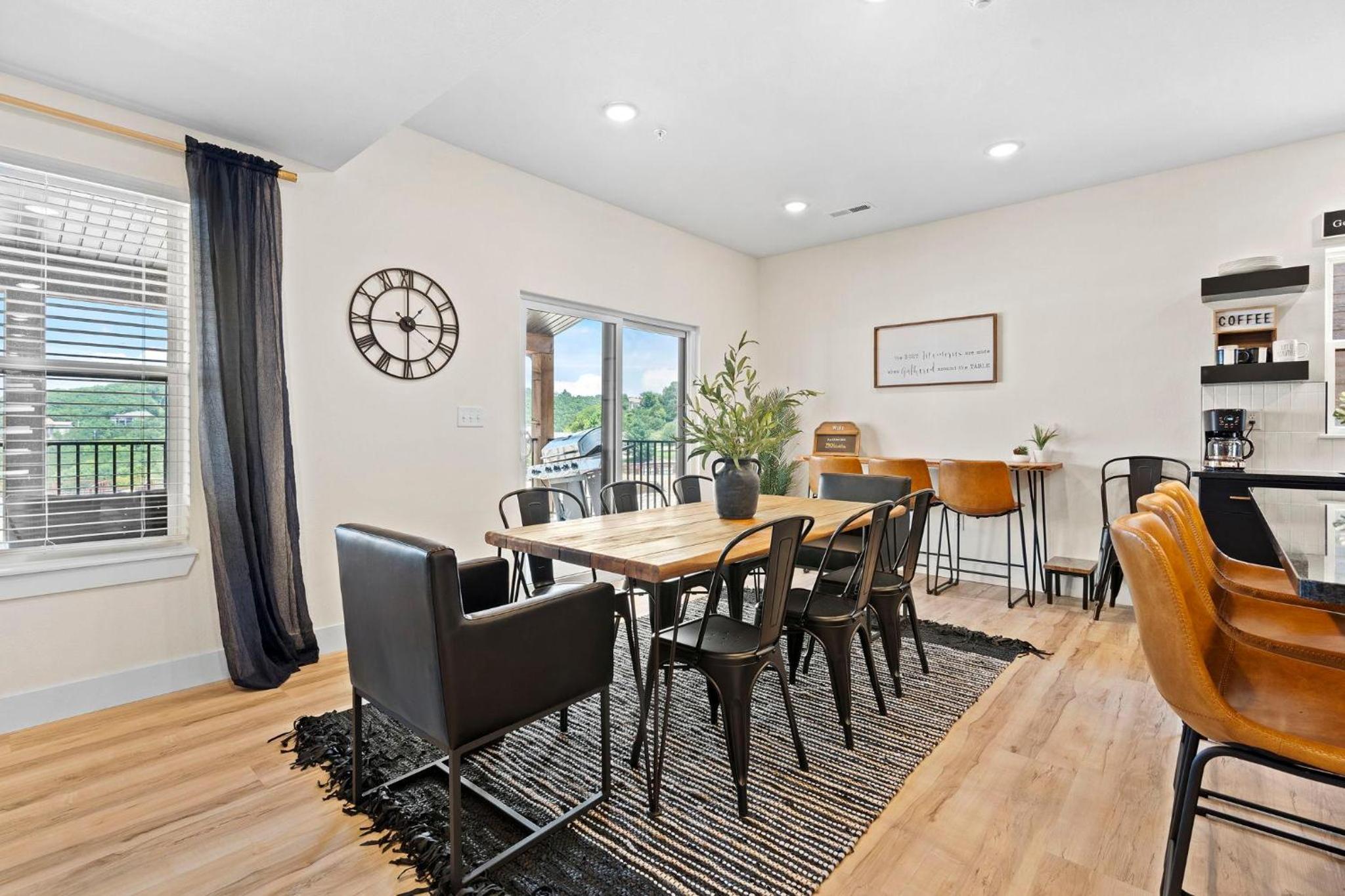Five-Bedroom Holiday Home photo 3