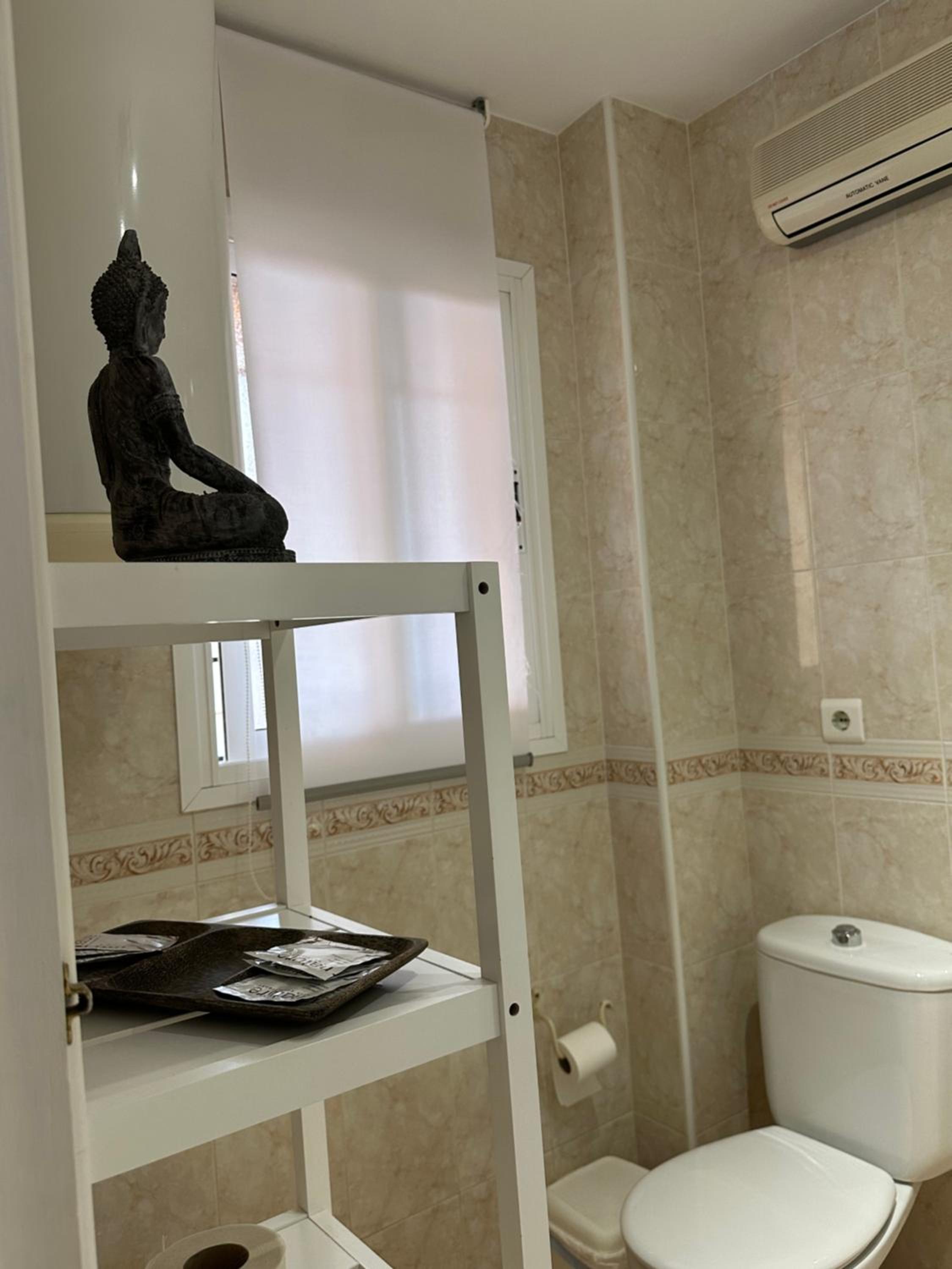 Two-Bedroom Apartment - Photo 25