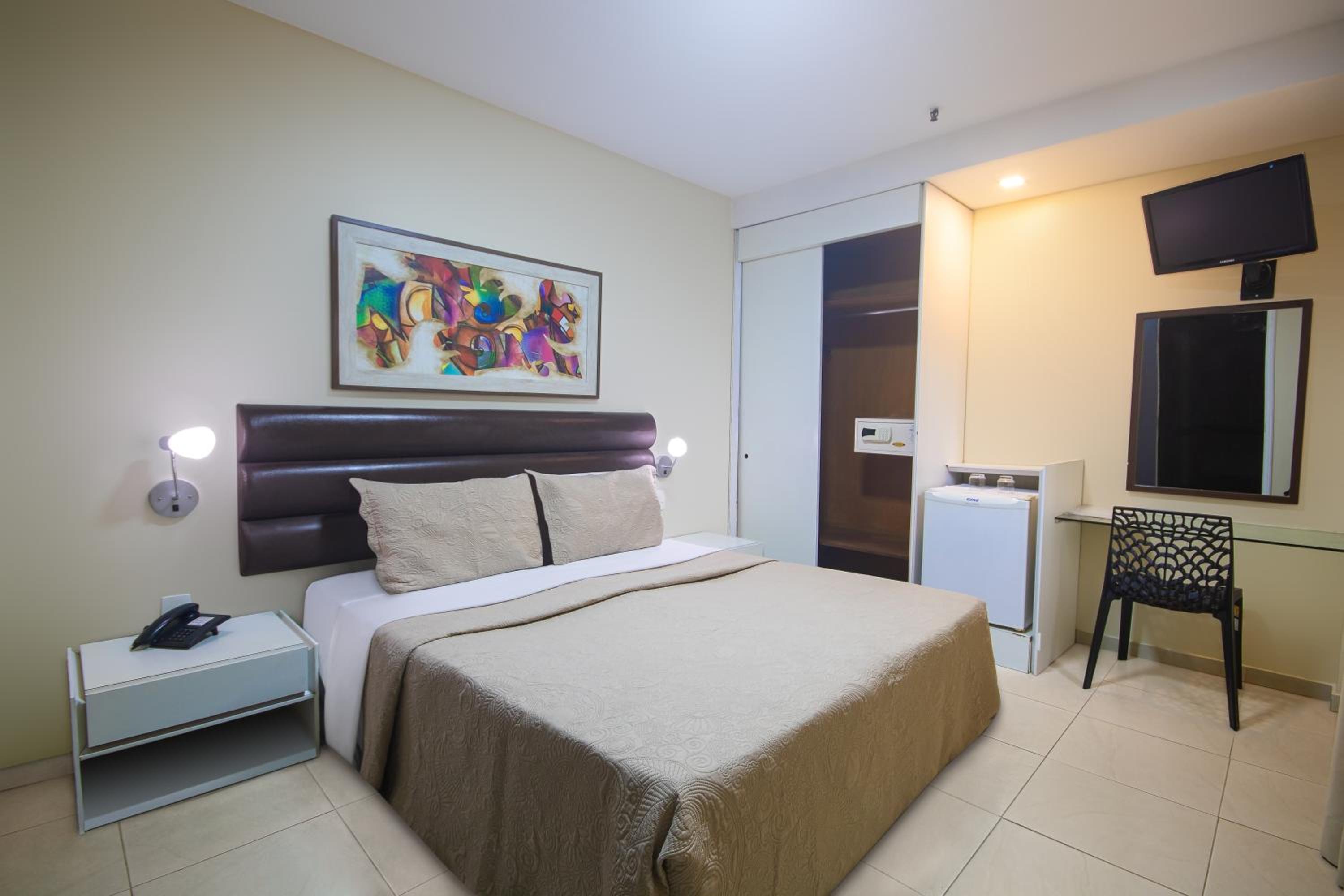 Double Room - Photo 1