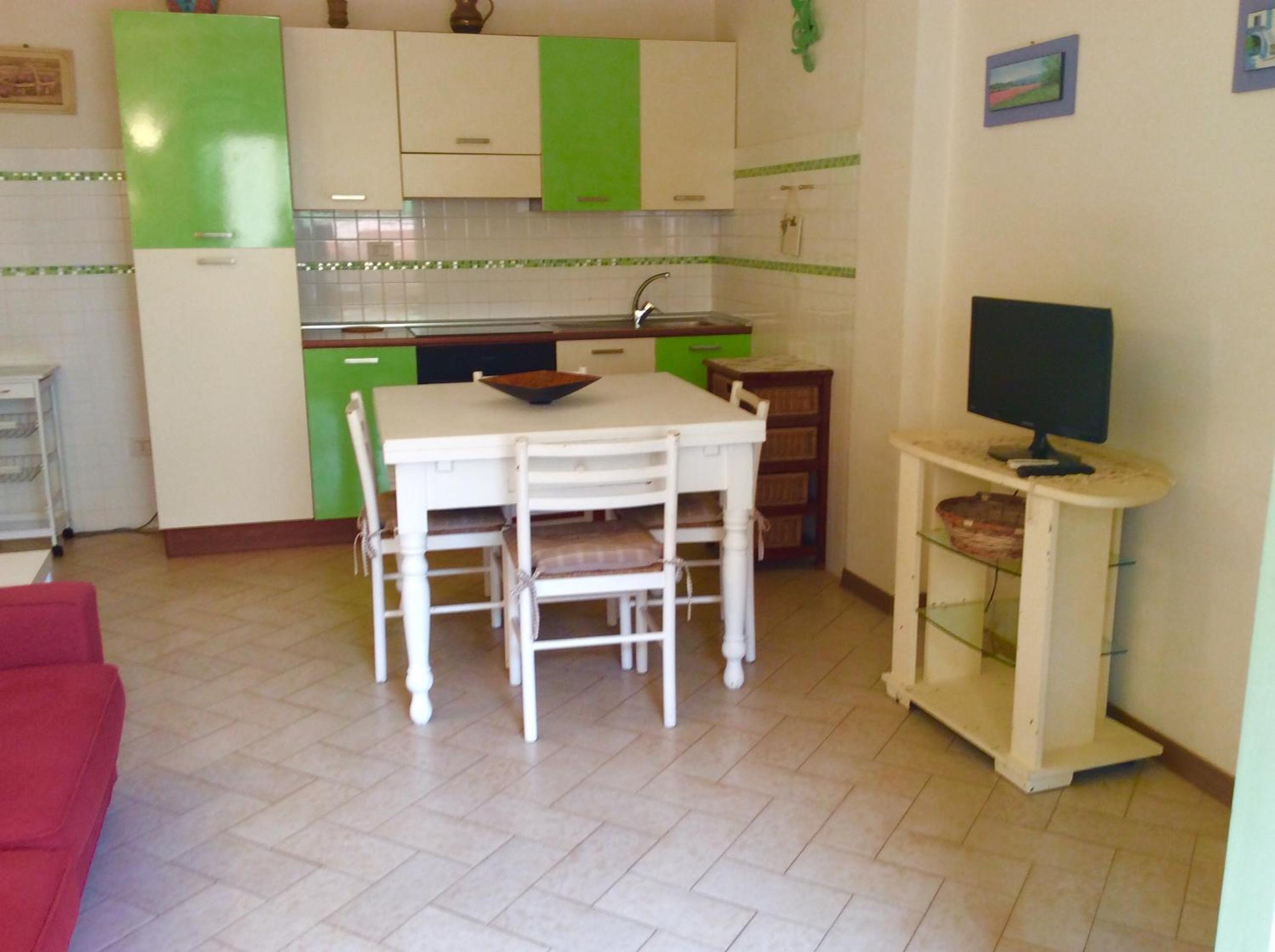 Apartment With Balcony photo 2