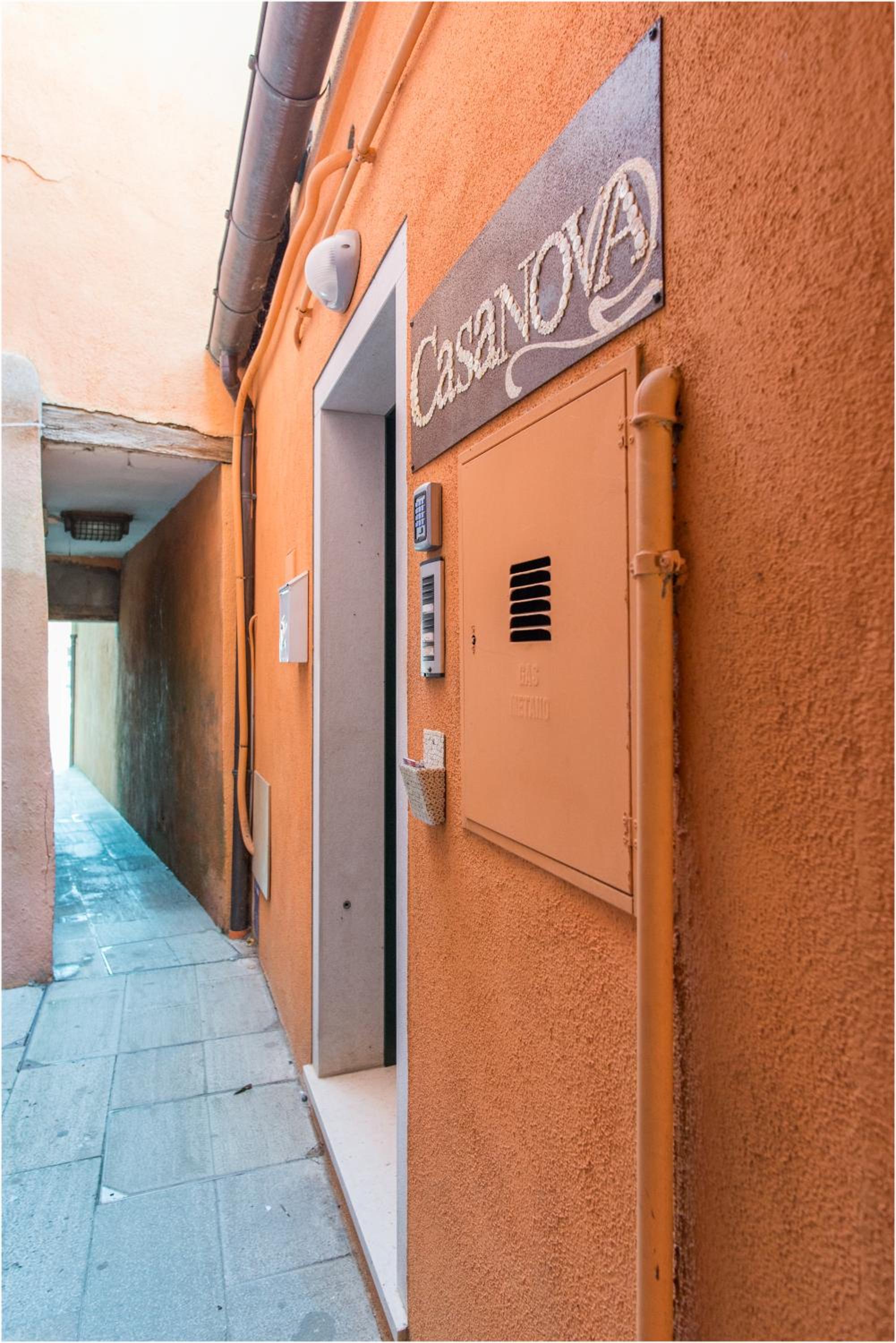 Apartment - Split Level photo 3