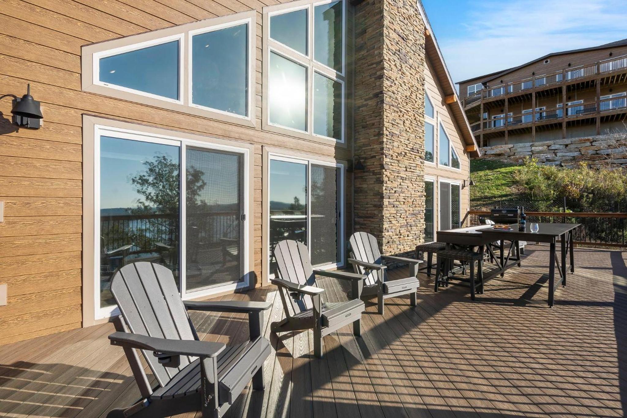 Seven-Bedroom Holiday Home photo 3