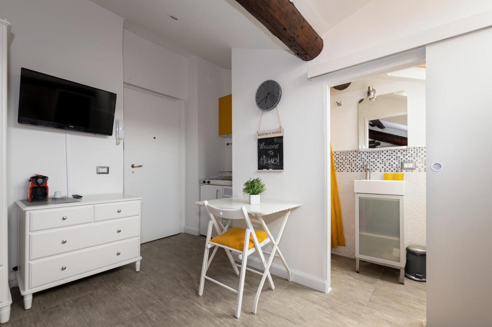 One-Bedroom Apartment