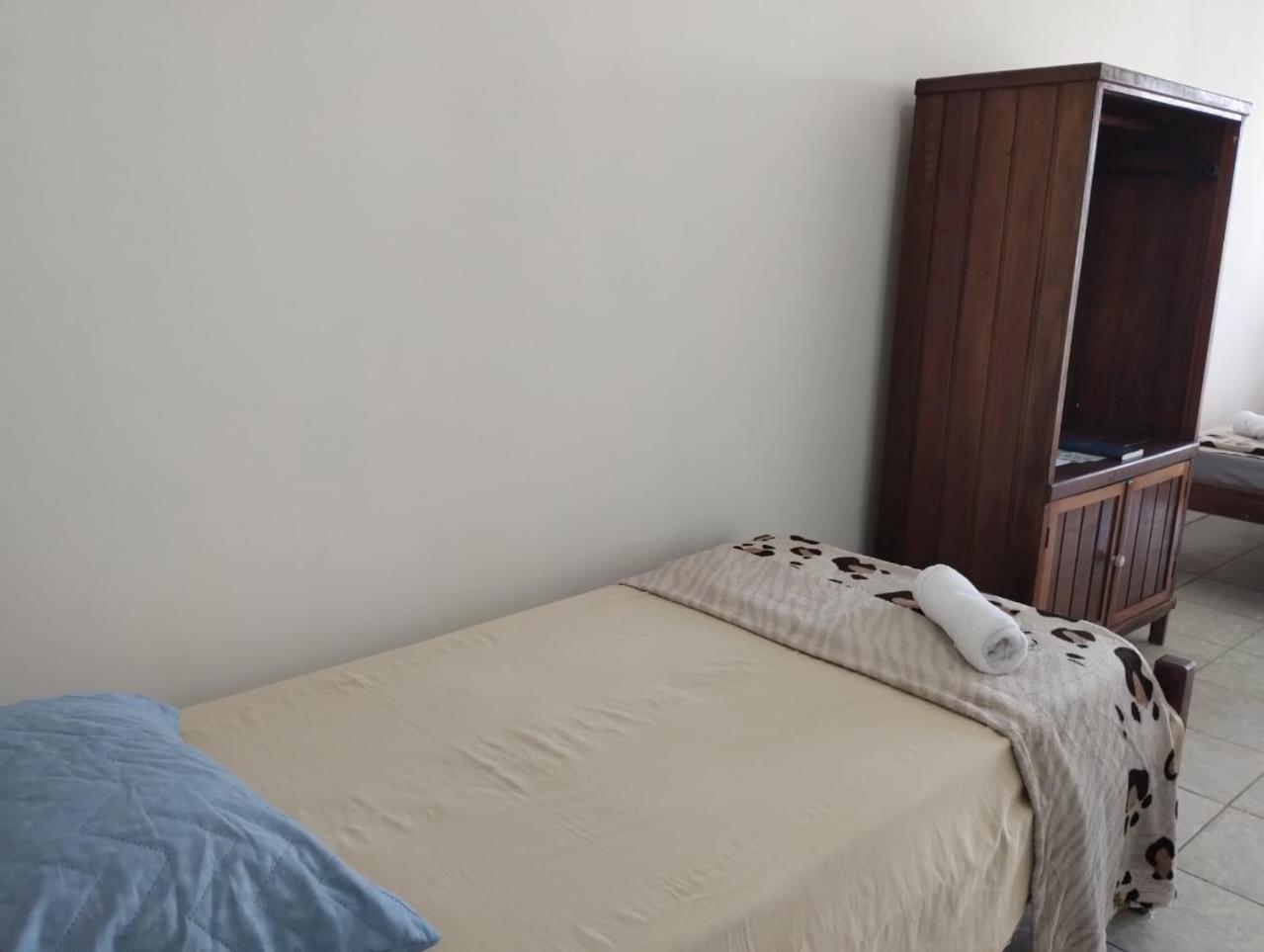 Triple Room With Shared Bathroom photo 3