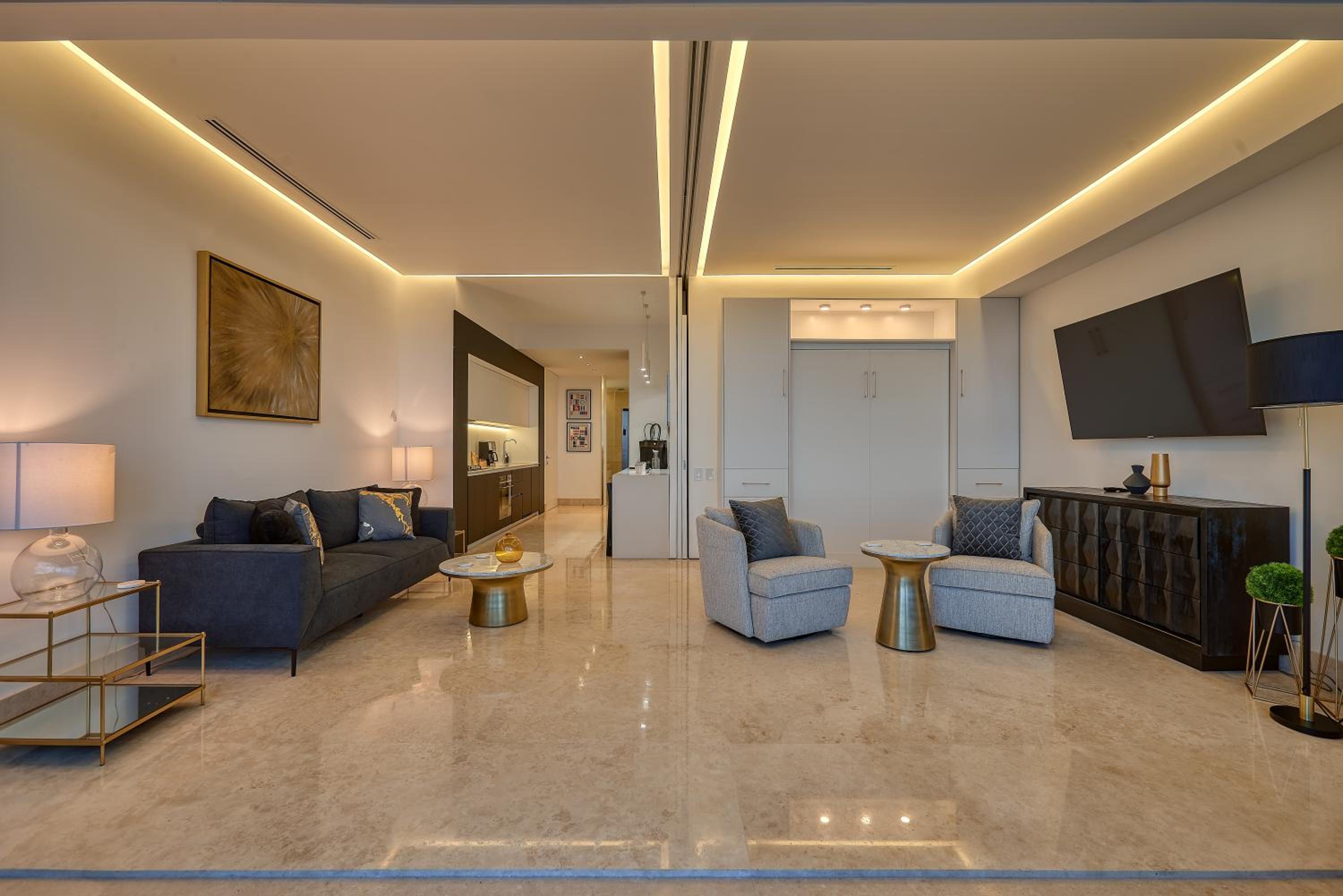 Deluxe Apartment