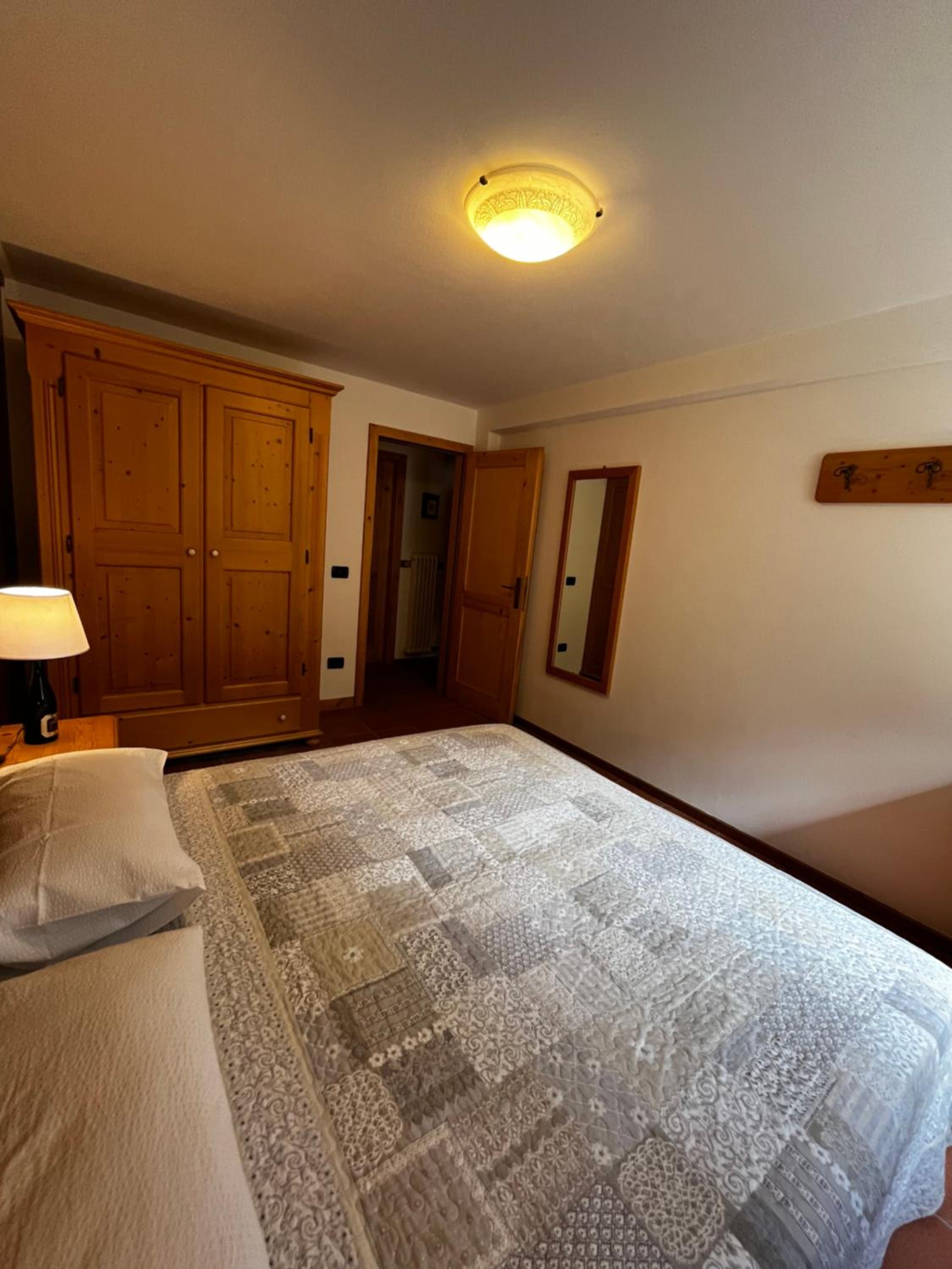 Three-Bedroom Chalet photo 1
