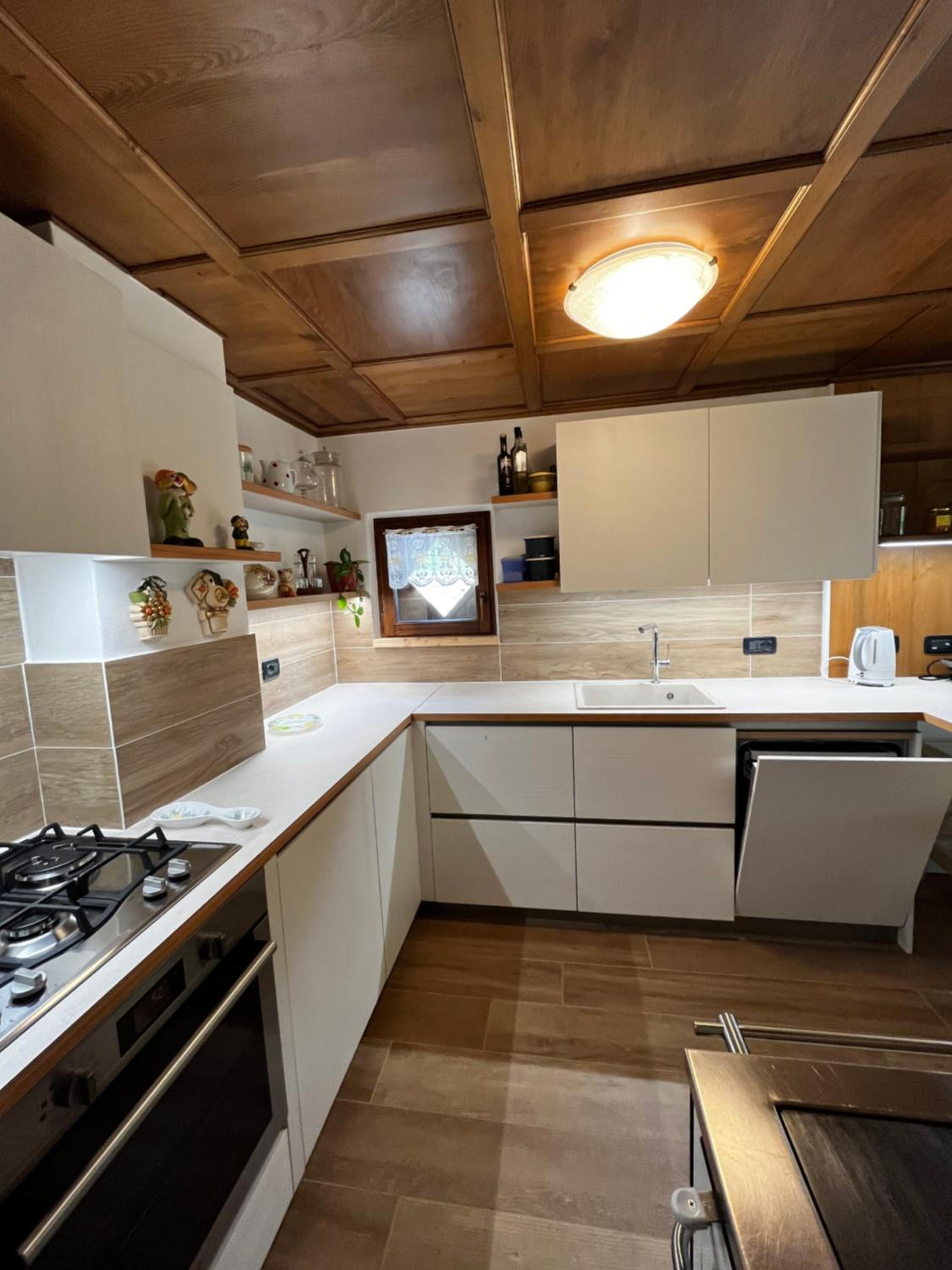 Three-Bedroom Chalet photo 3