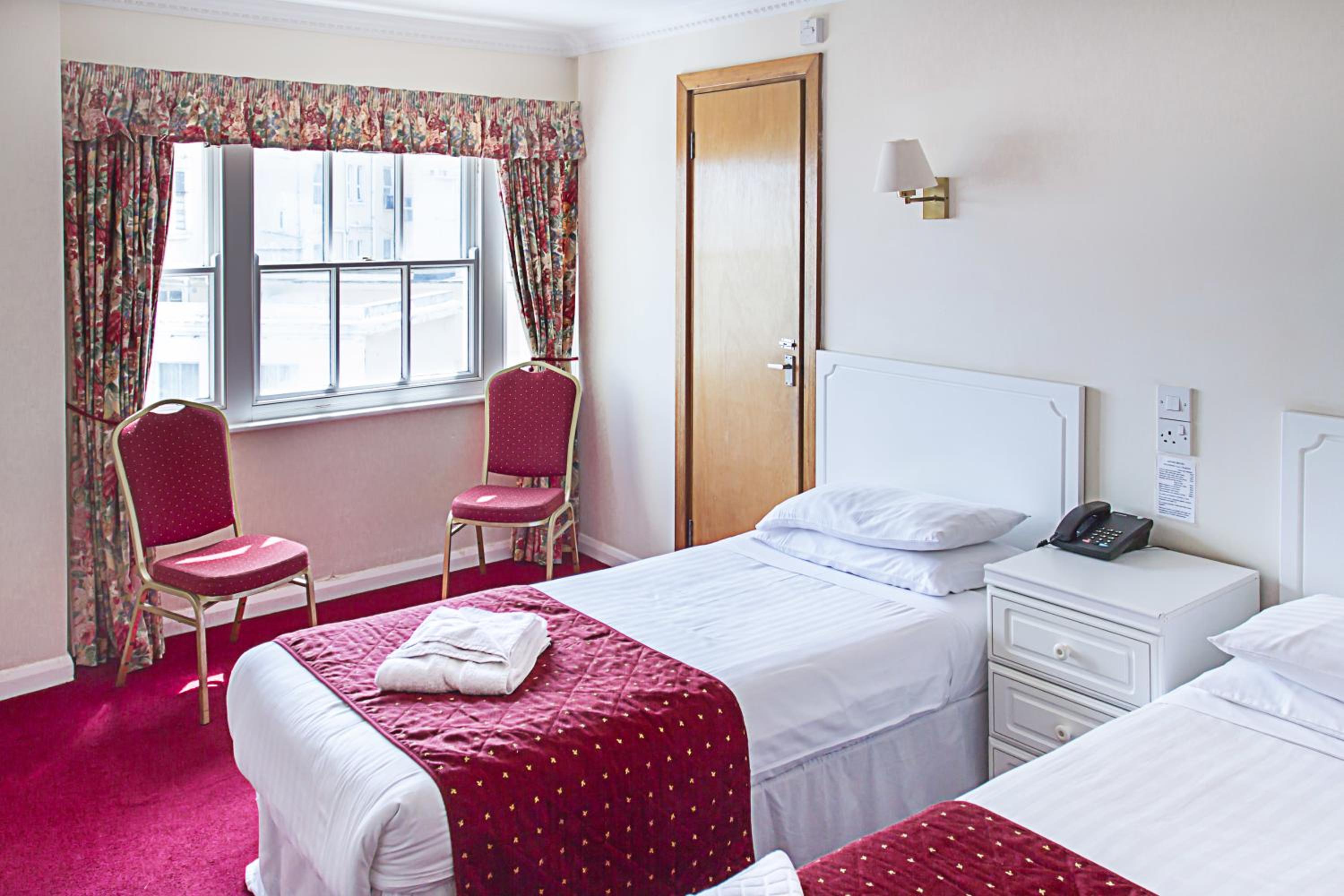 Twin Room photo 2