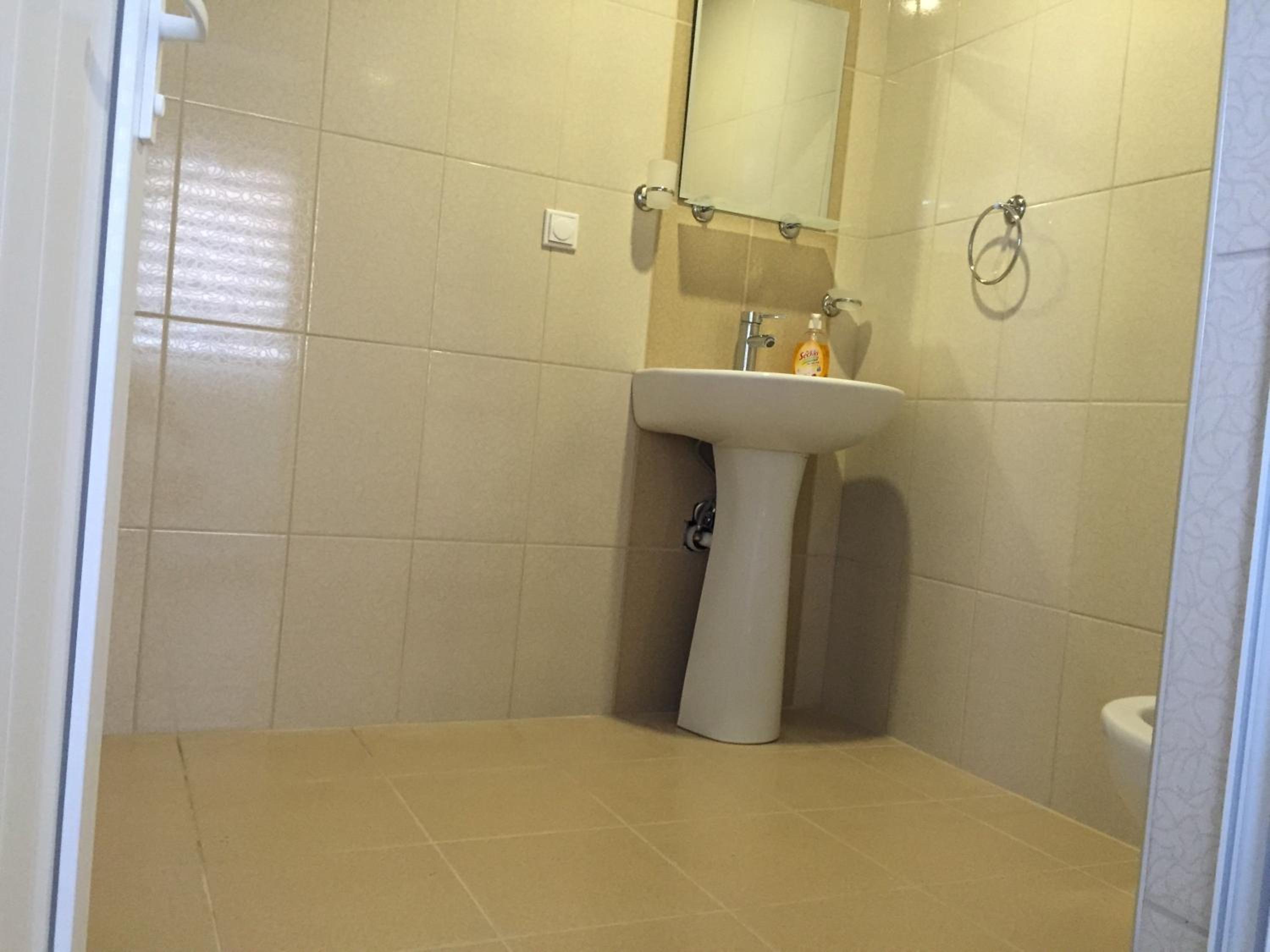 Basic Triple Room