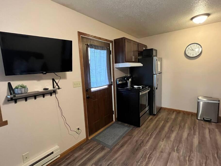 Two-Bedroom Apartment photo 2