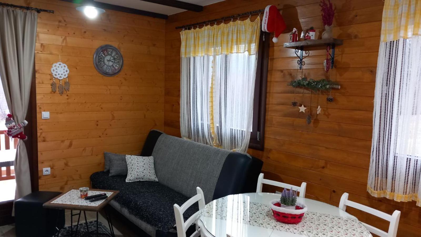 Villa photo 2