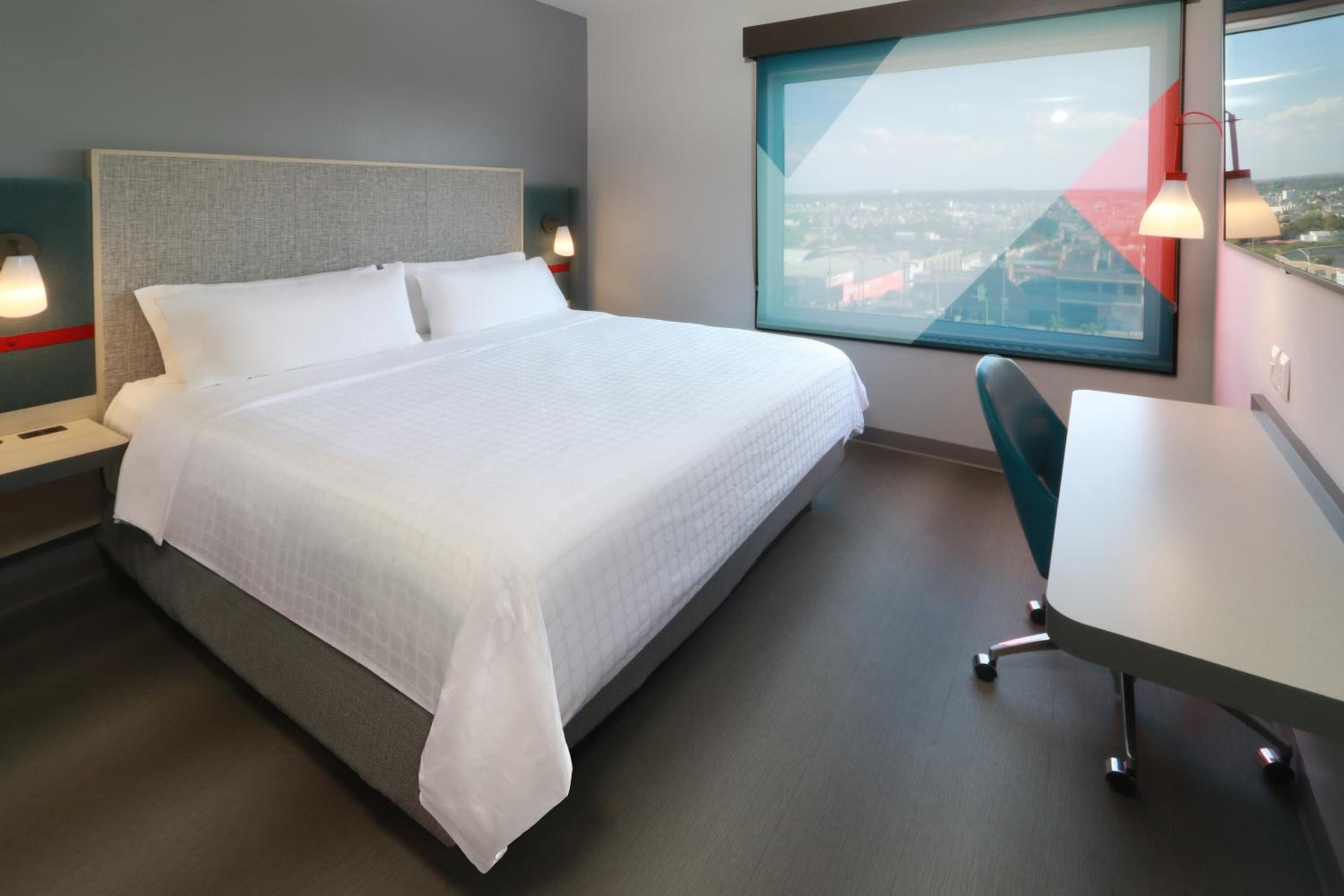 Standard King Room - Photo 1