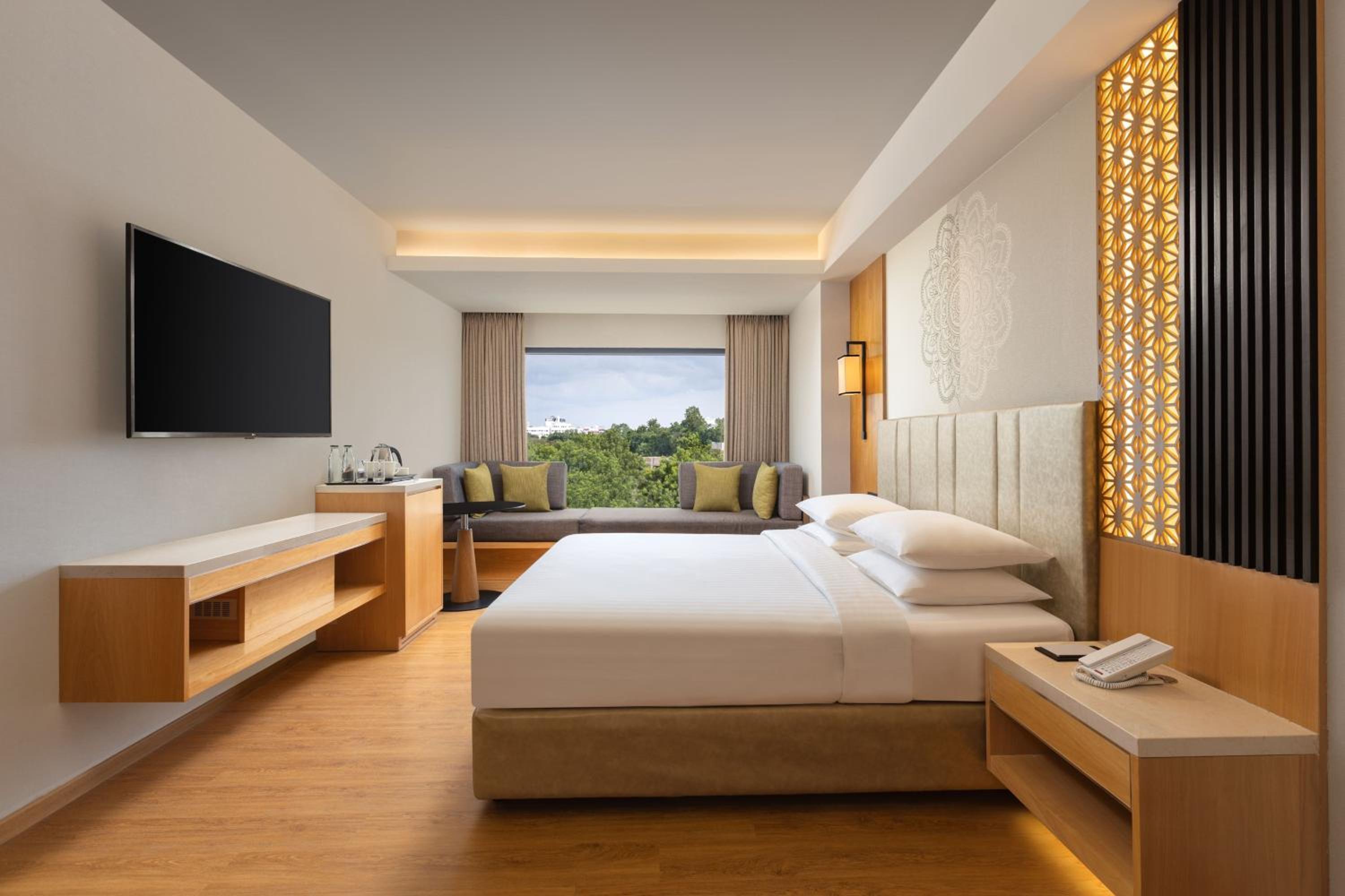 Premium King Room