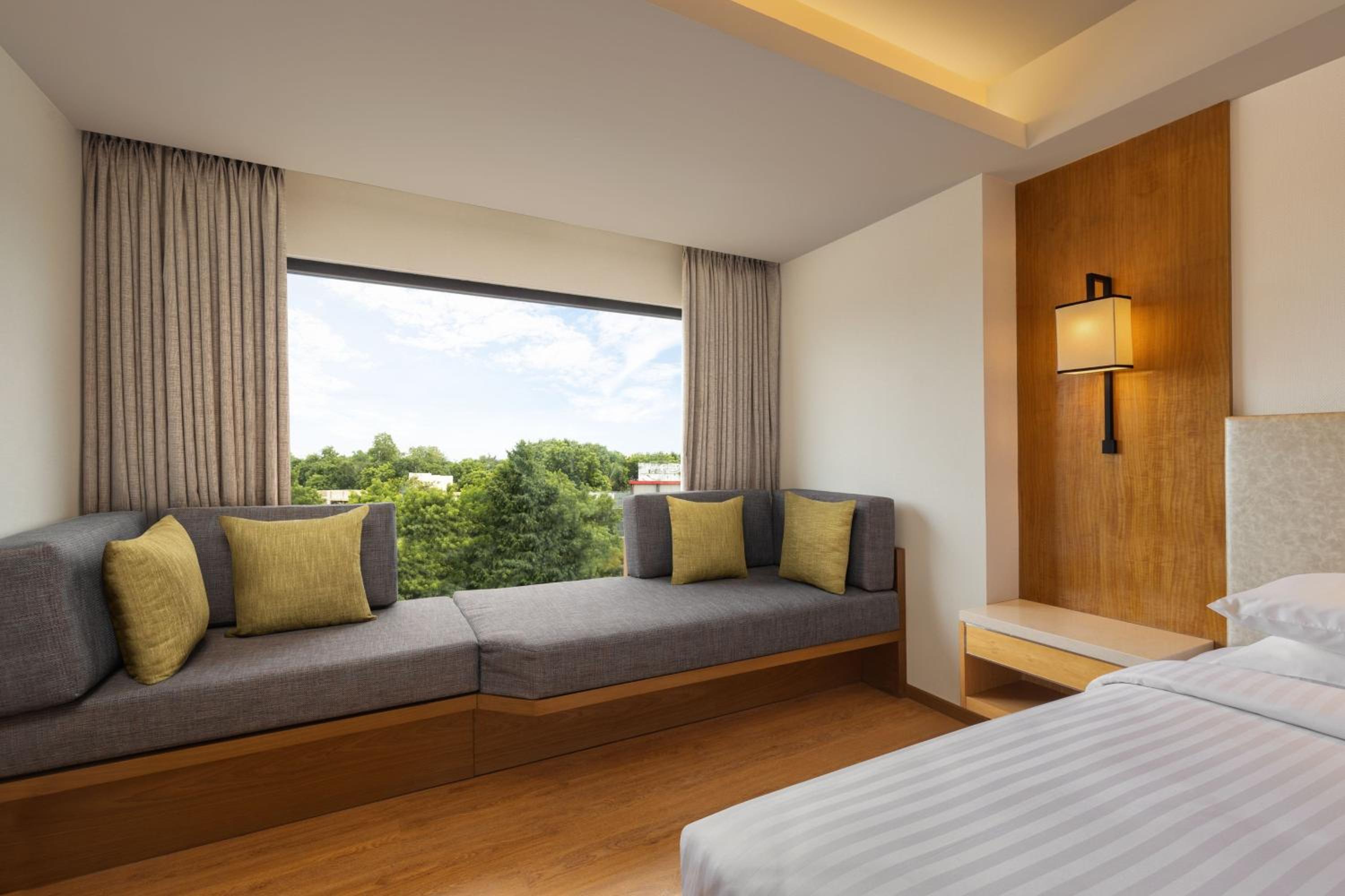 Premium King Room
