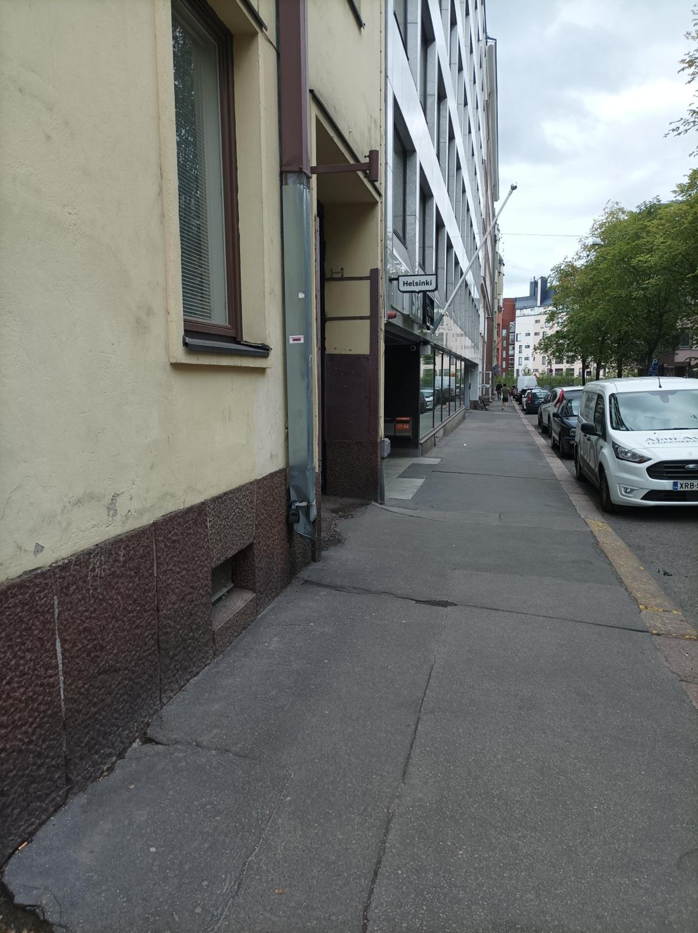 Studio Apartment - Photo 10