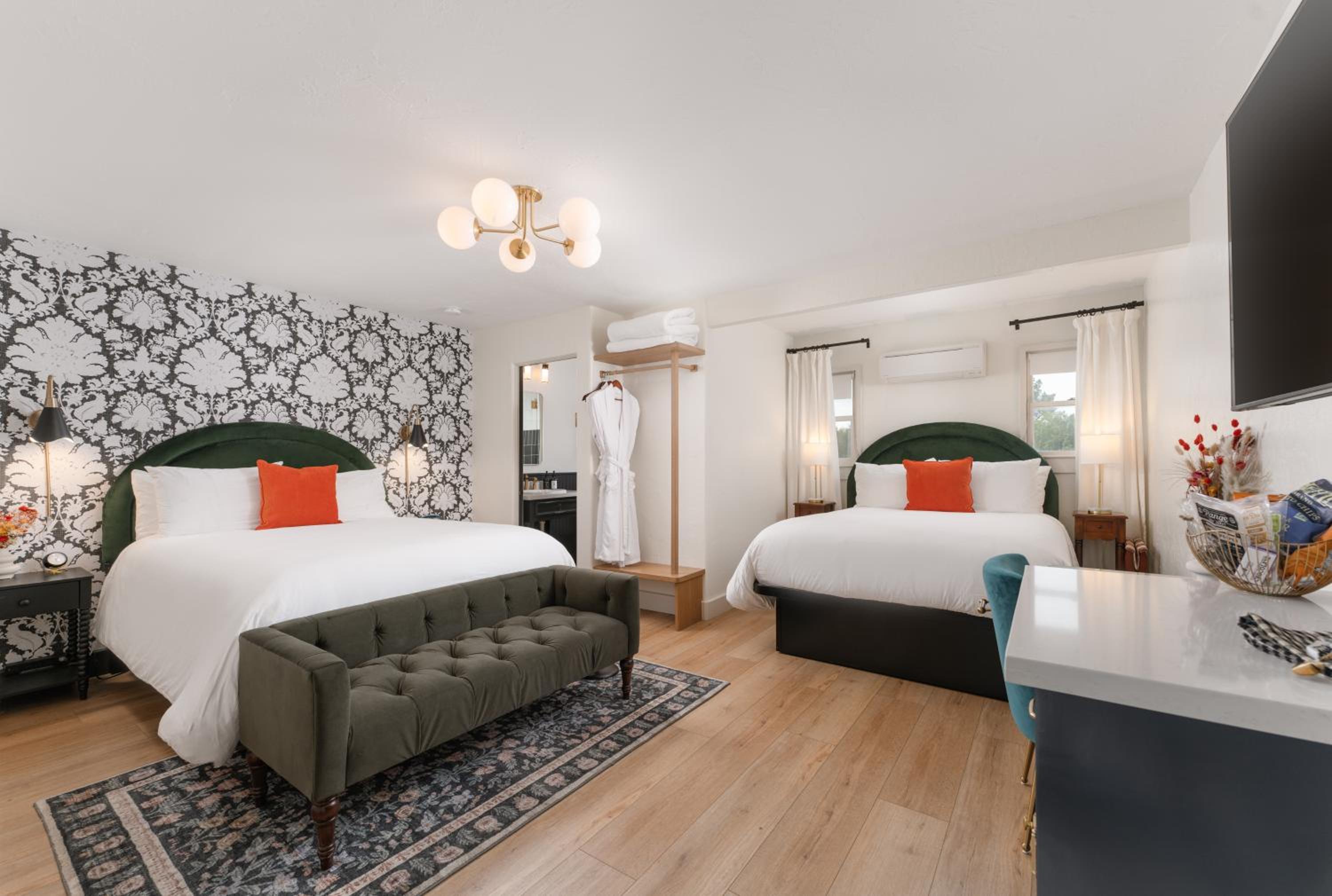 Quadruple Room photo 1