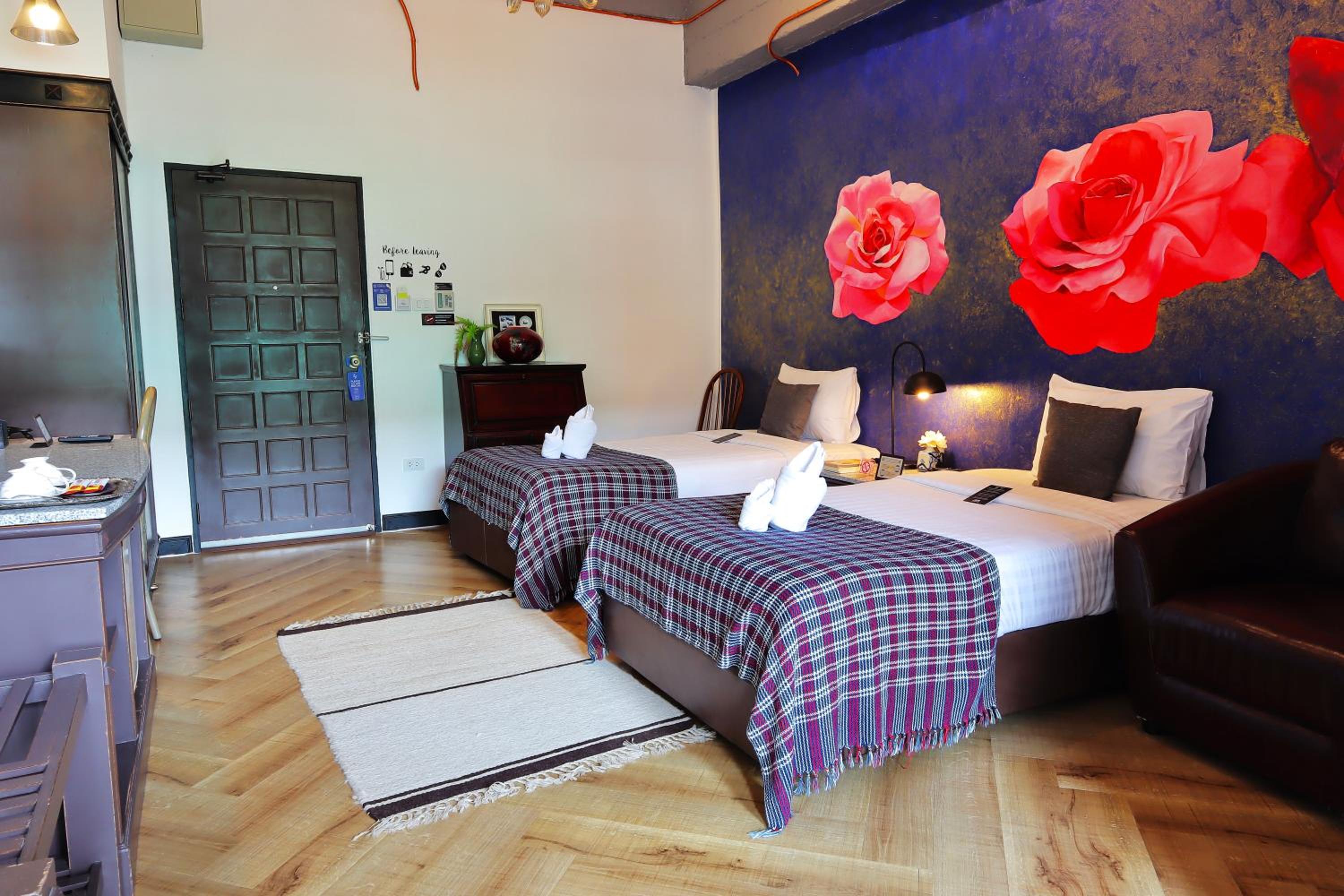 Twin Room with Balcony