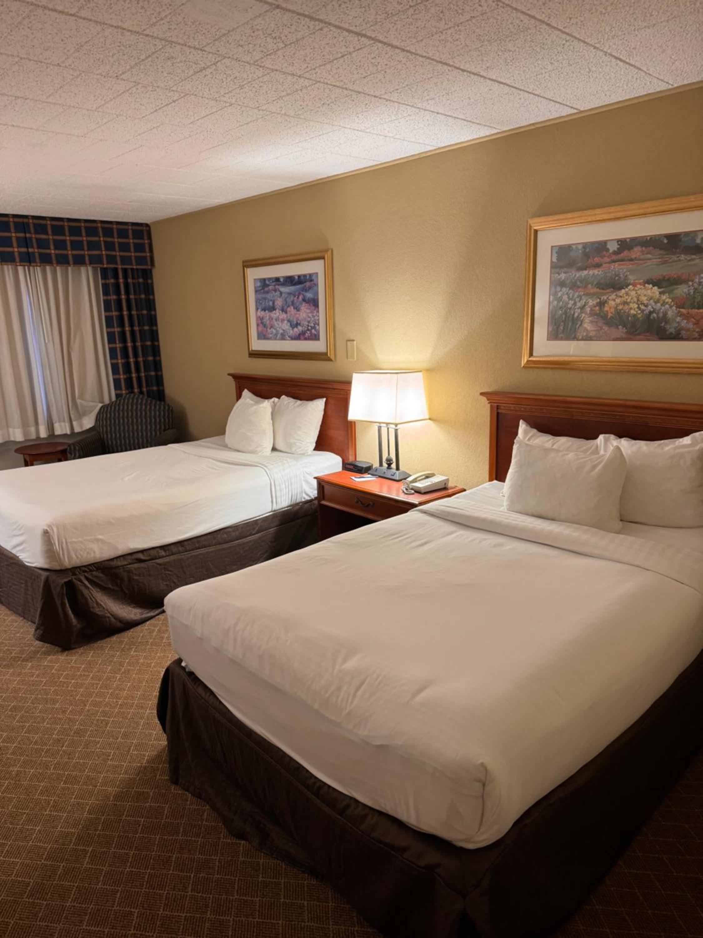Double Room With Two Double Beds - Non Smoking