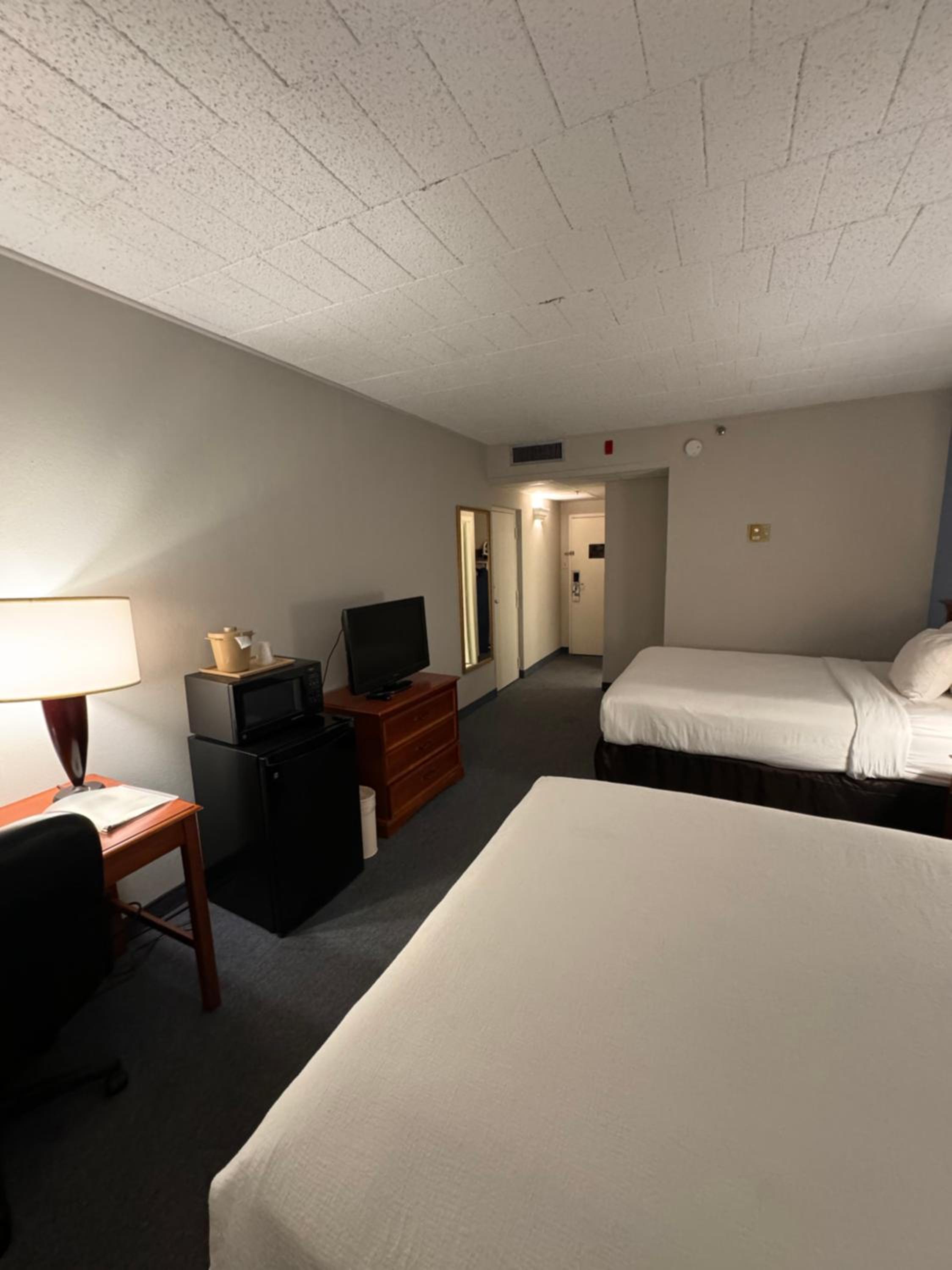 Queen Room - Disability Access/Non-Smoking photo 3